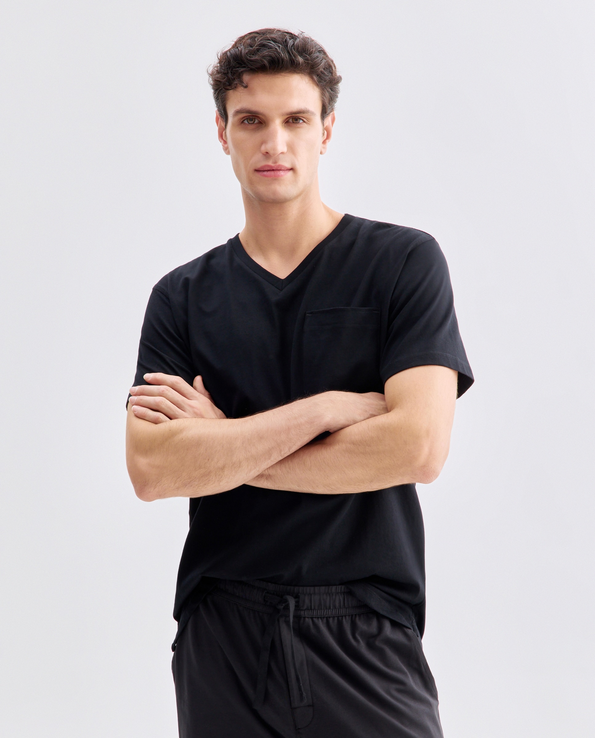 T-shirt de Pijama com Gola em Bico e Manga Curta Preto-1