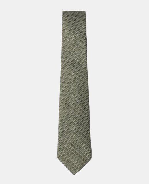 Corbata de hombre de seda lisa.