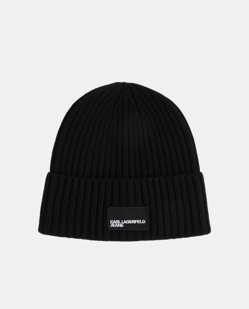 Imagem 0 de Jeans e Gorro de Malha Clássicos