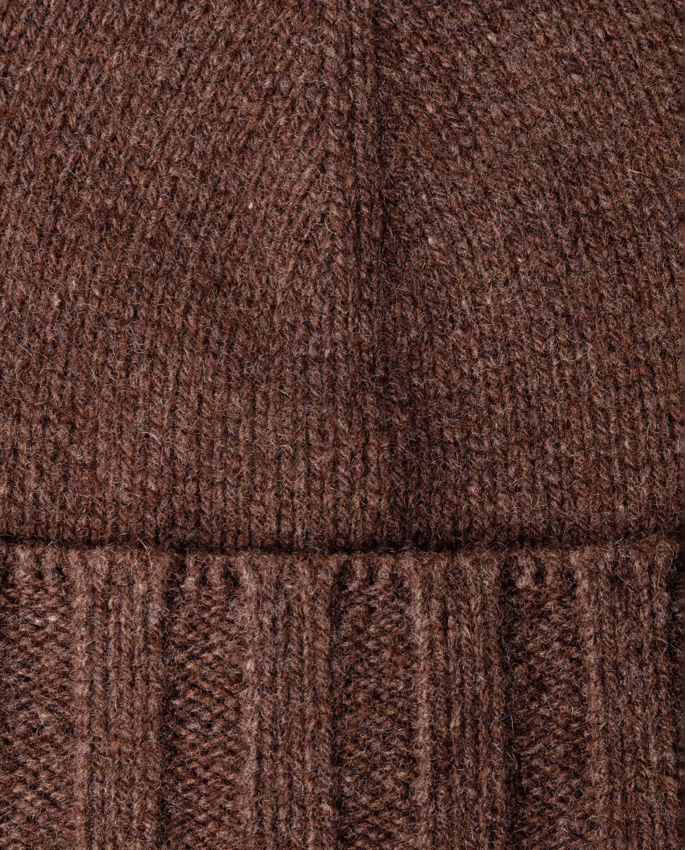 Gorro de Malha de Caxemira com Detalhe. Castanho-4