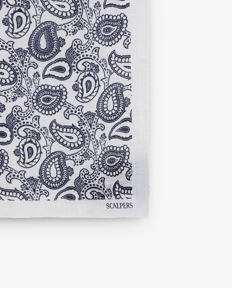 Lenço Clássico com Estampado. Branco-2