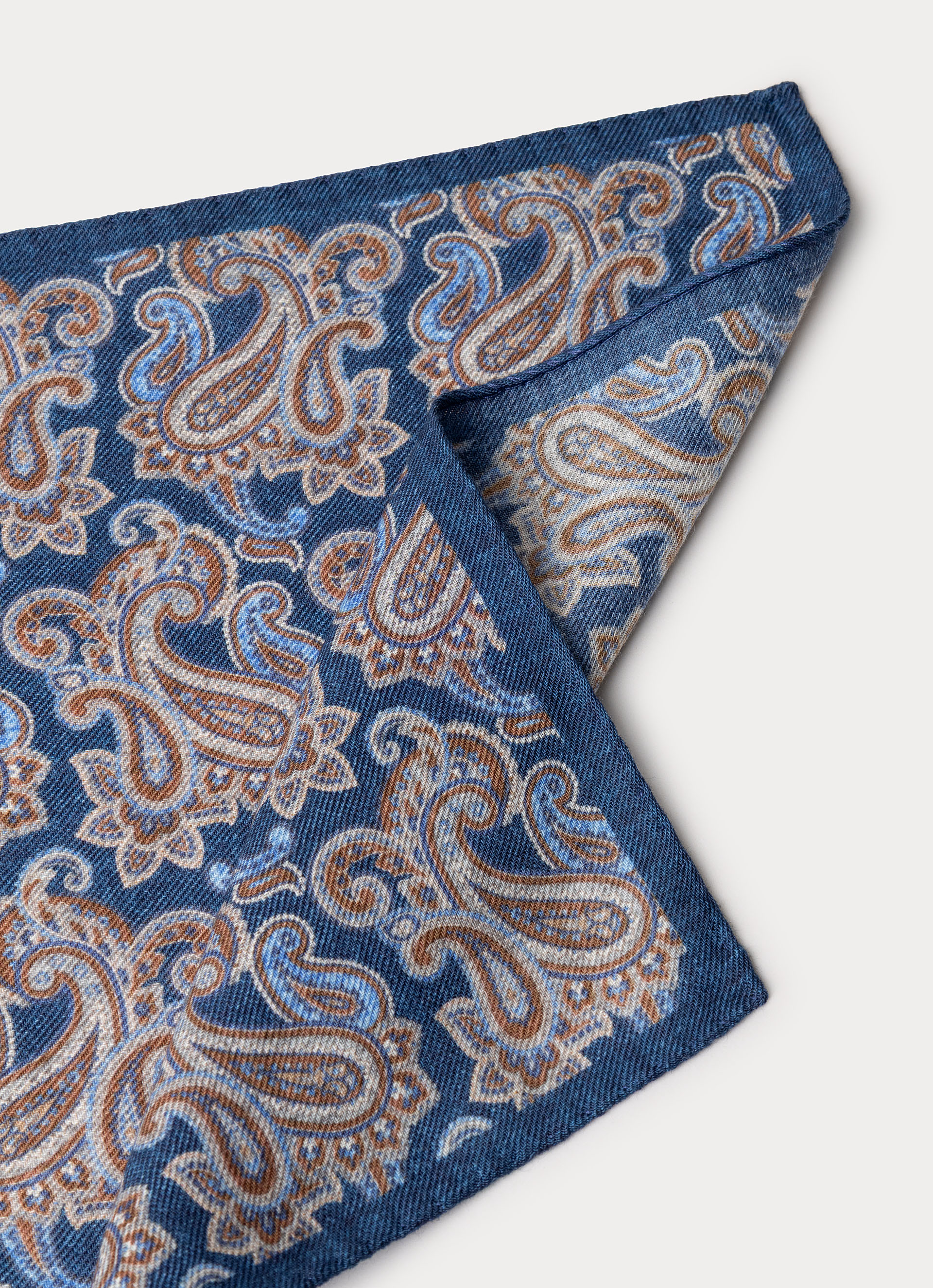 Lenço de Lã com Estampado Clássico de Caxemira. Azul-índigo-2