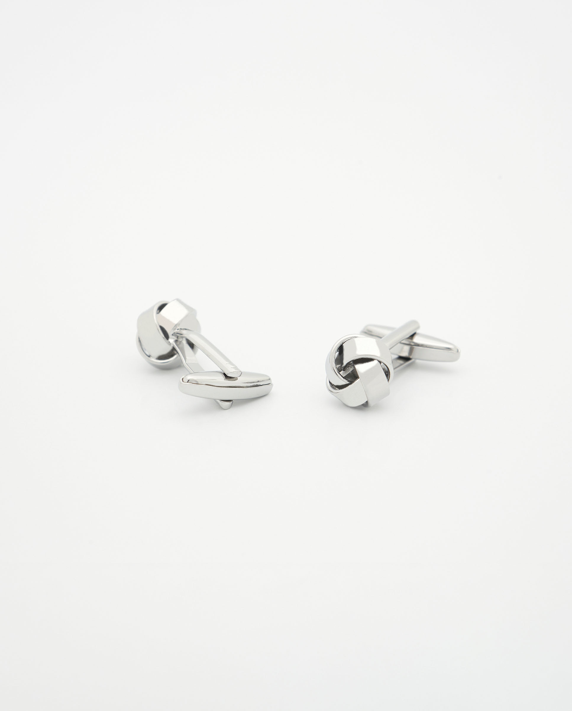 Imagen 0 de Gemelos de hombre en forma de nudo Plata