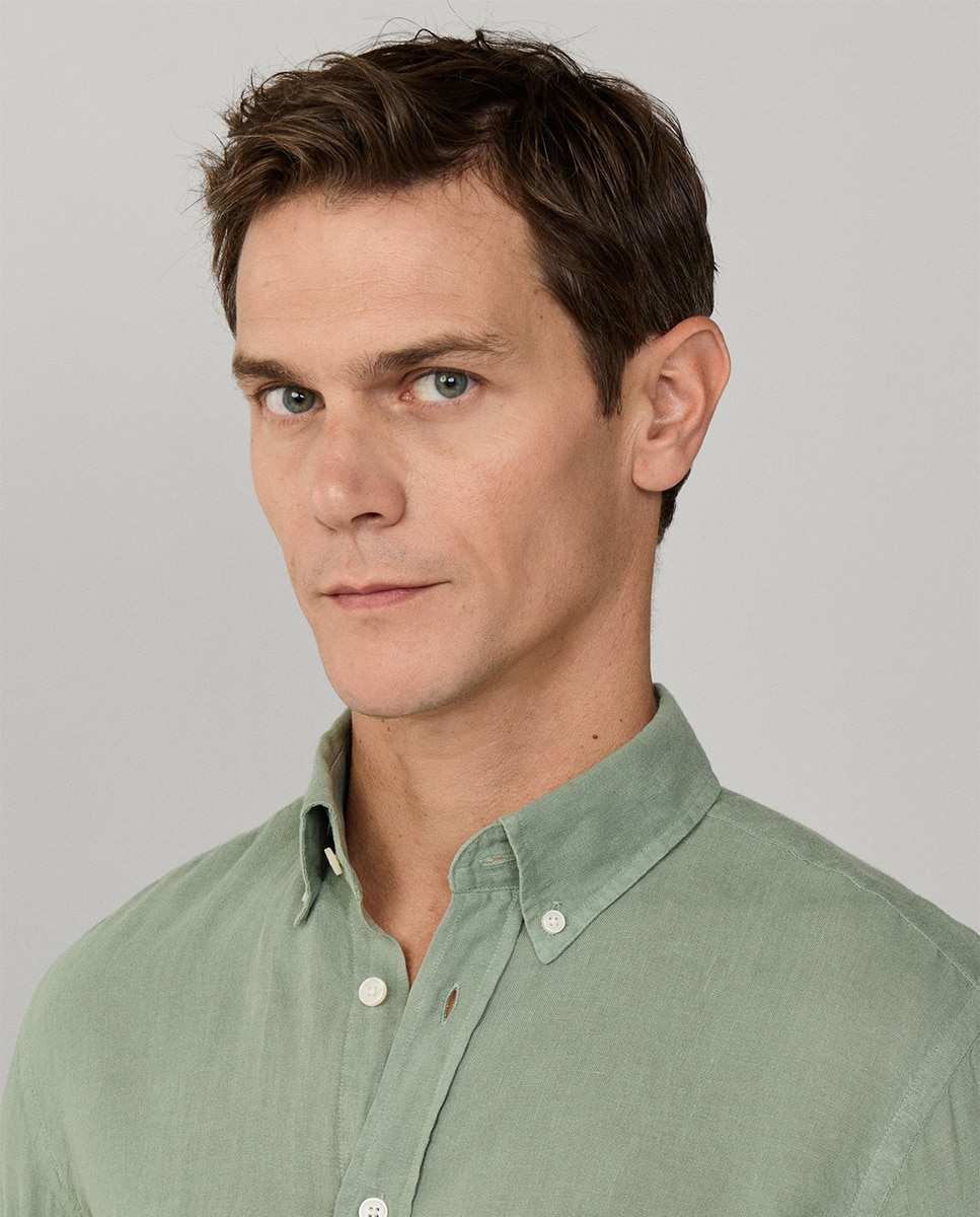Camisa de Linho Lisa com Logótipo Bordado Verde pardo-3