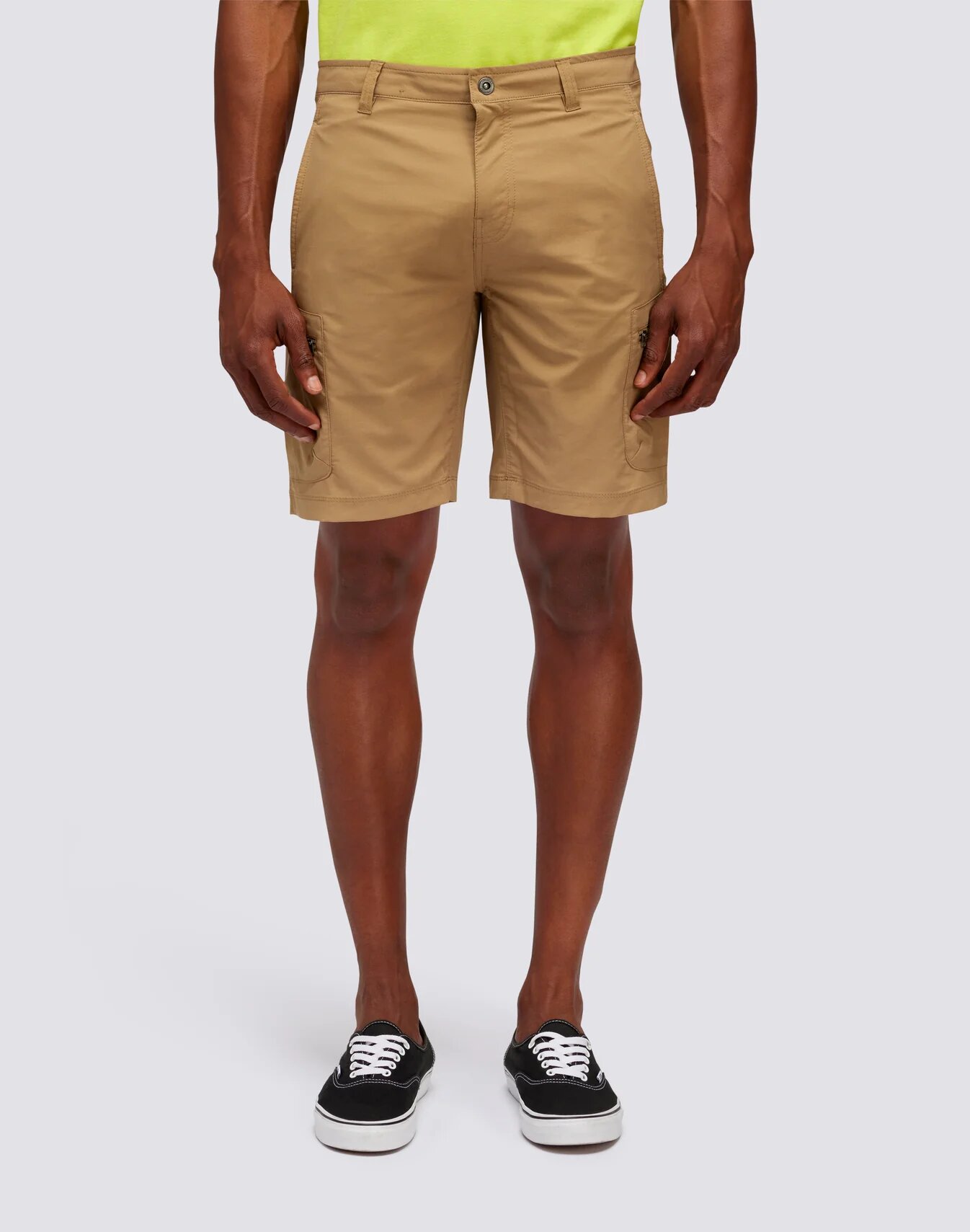 Imagem 0 de Bermudas Cargo com Bolso Traseiro e Fecho de Correr Tricolor