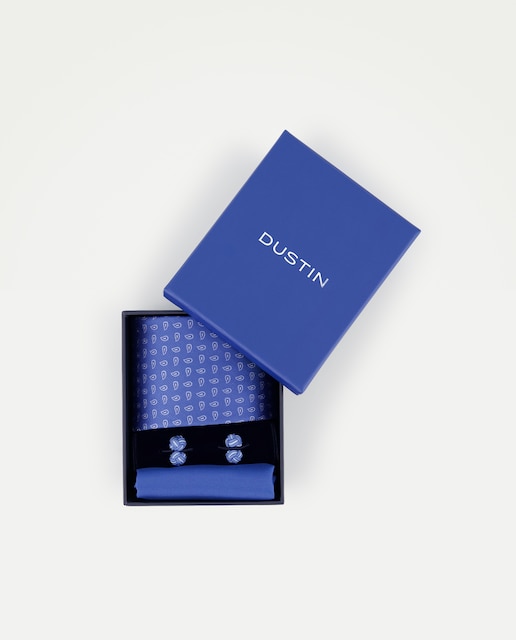 Imagem 0 de Estojo com Gravata de Seda, Botões de Punho e Lenço