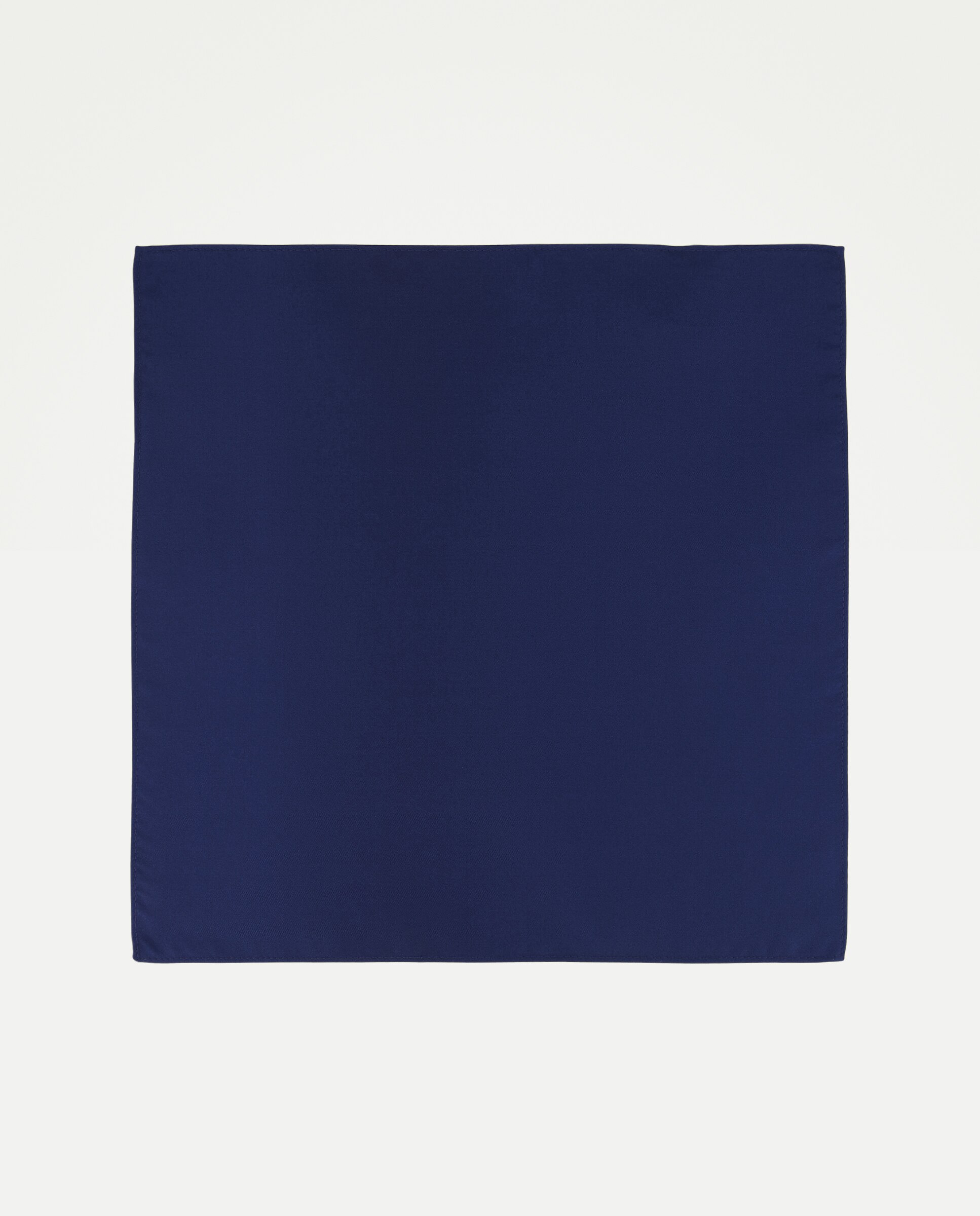 Estuche con corbata de seda, gemelo y pañuelo. - Dustin - Azul marino Azul marino-4