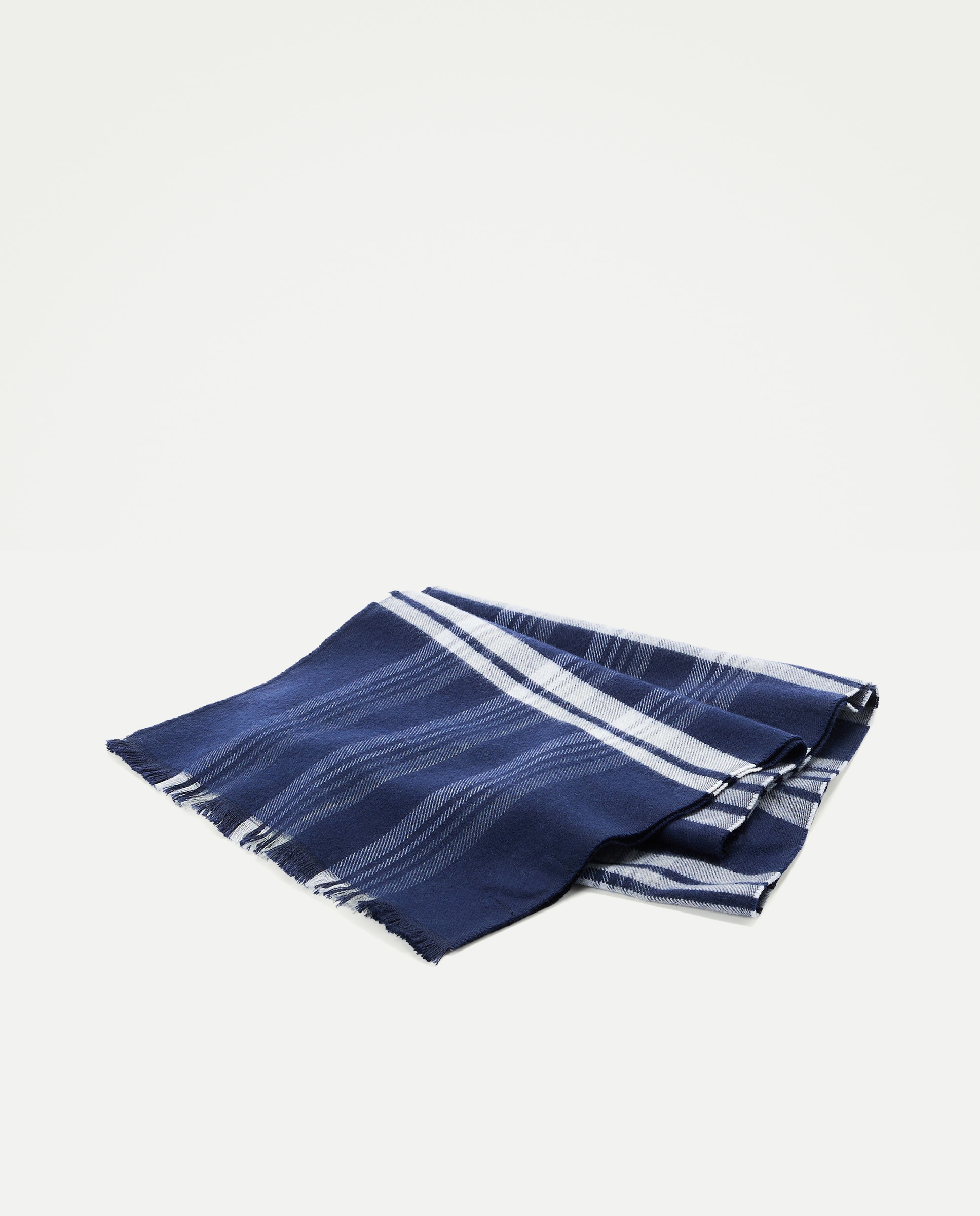 Cachecol com Micro Estampado Azul-marinho-2