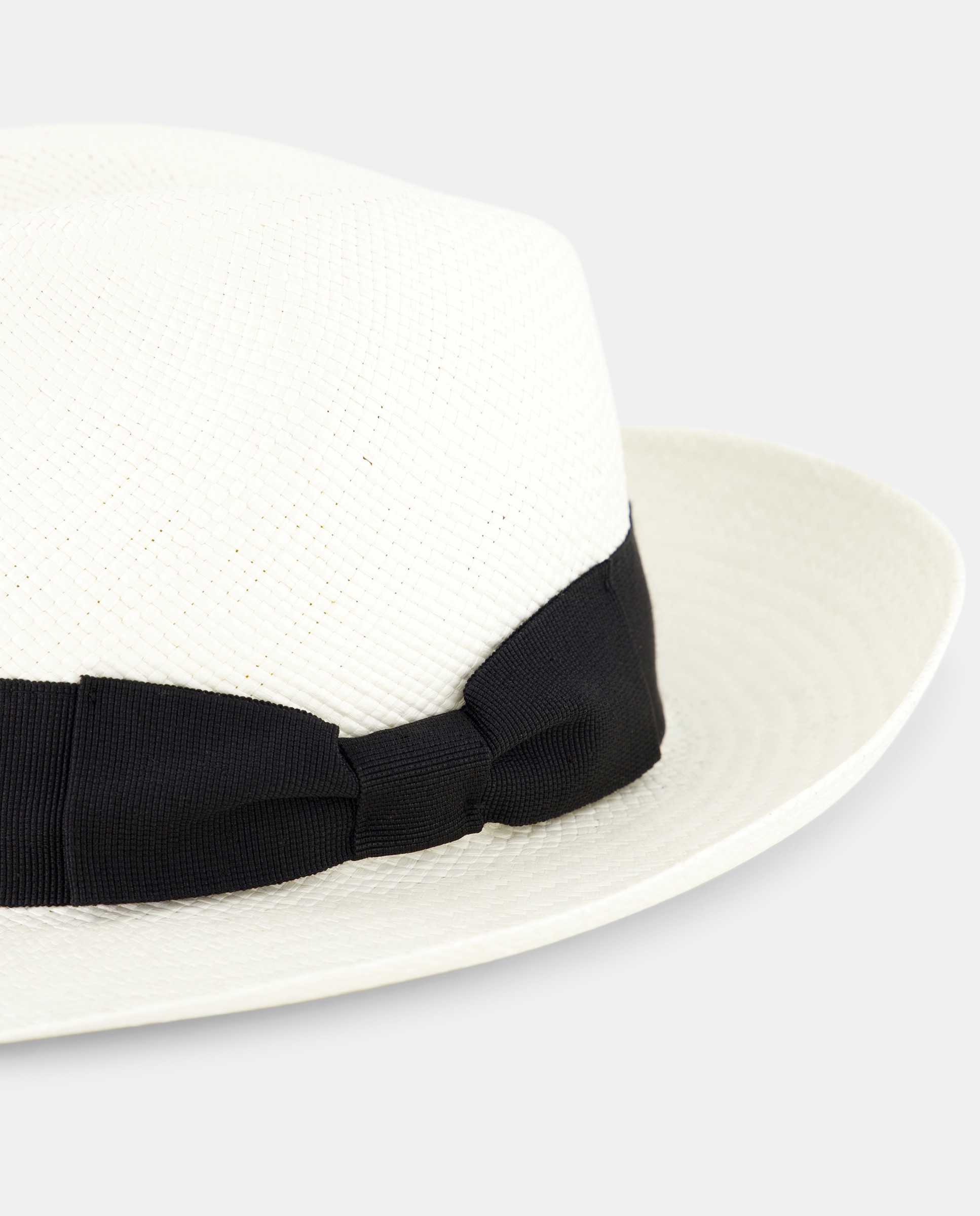 Chapéu branco com fita Branco-3
