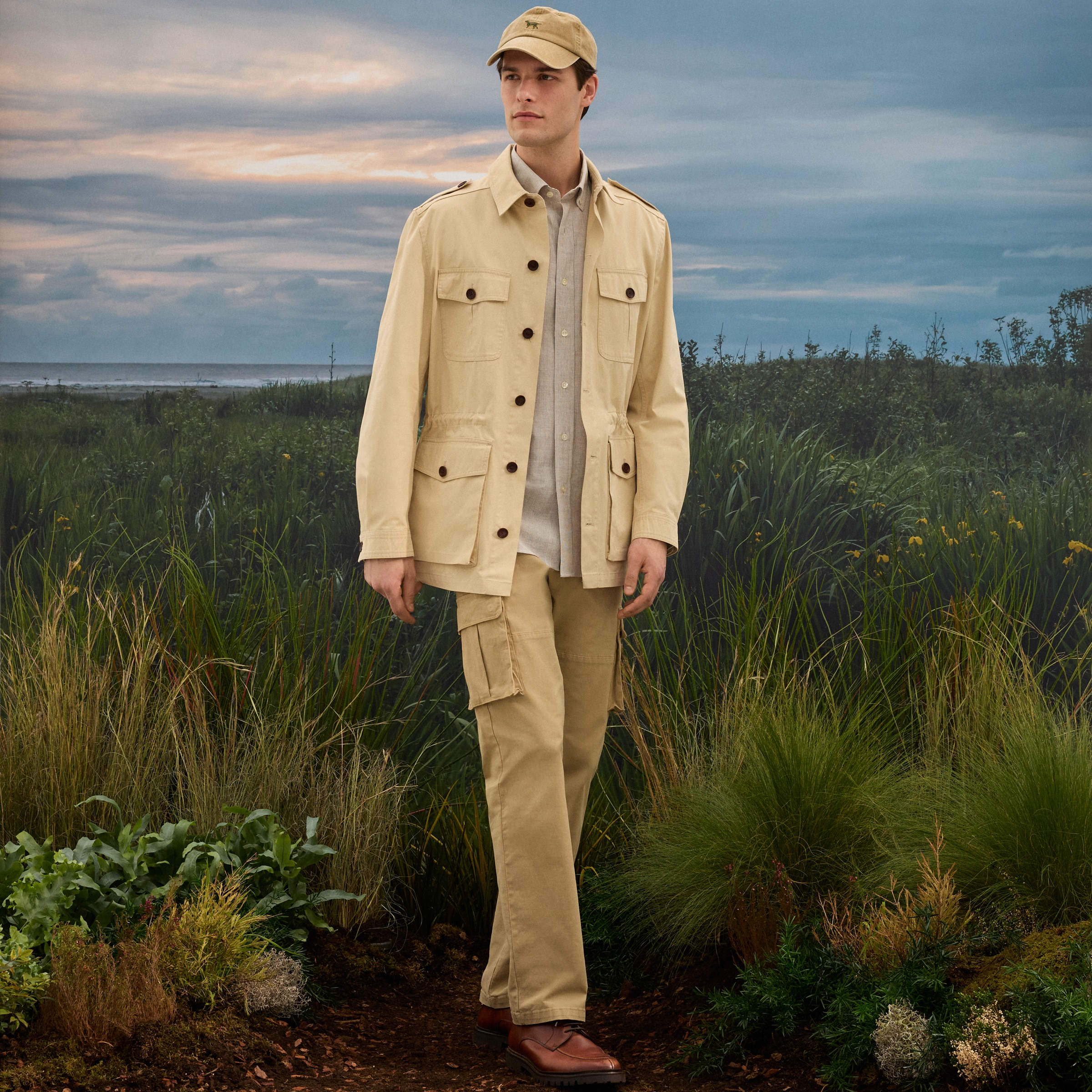 Casaco Safari Liso de Homem com Bolsos Bege-2