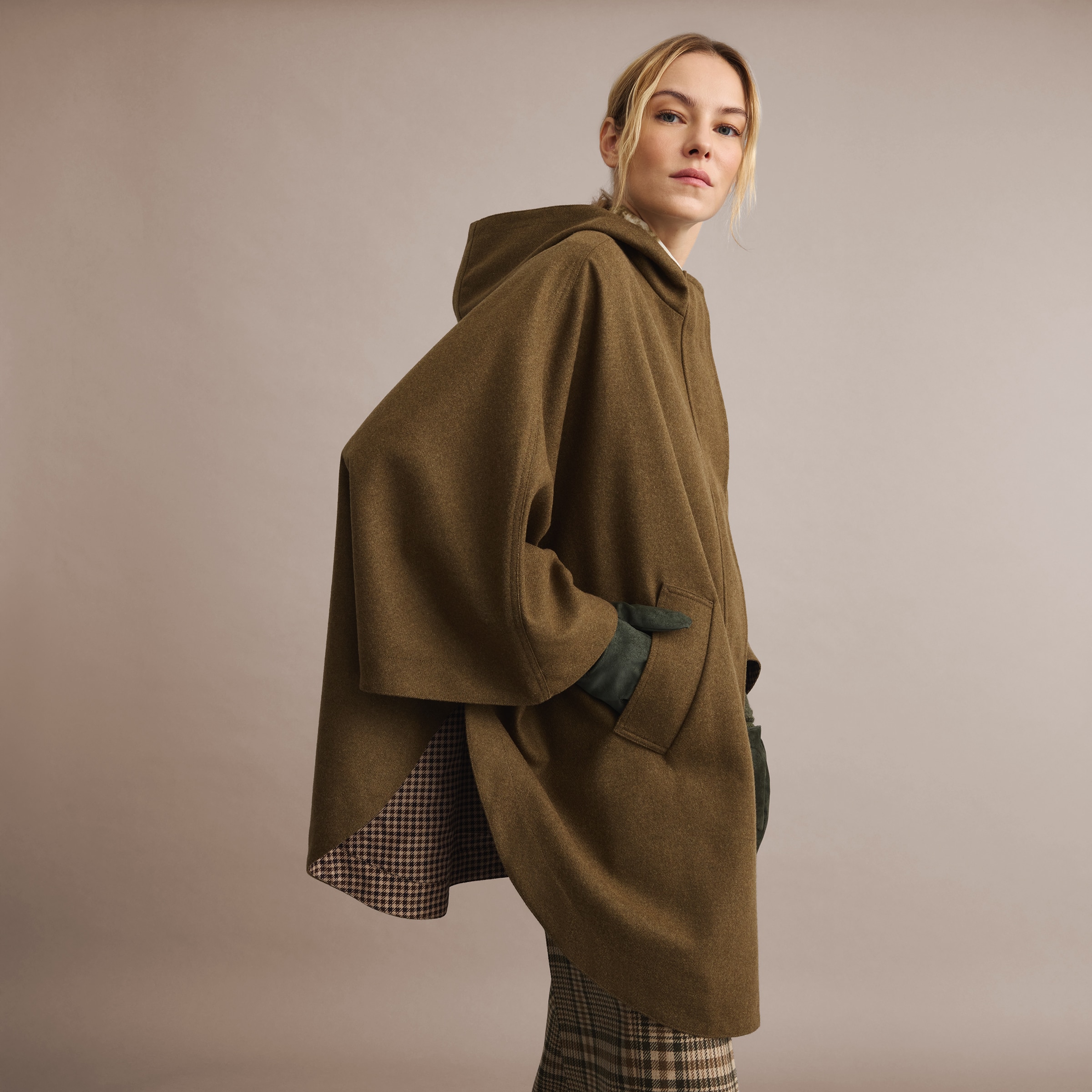 Capa de Lã de Mulher Verde-2