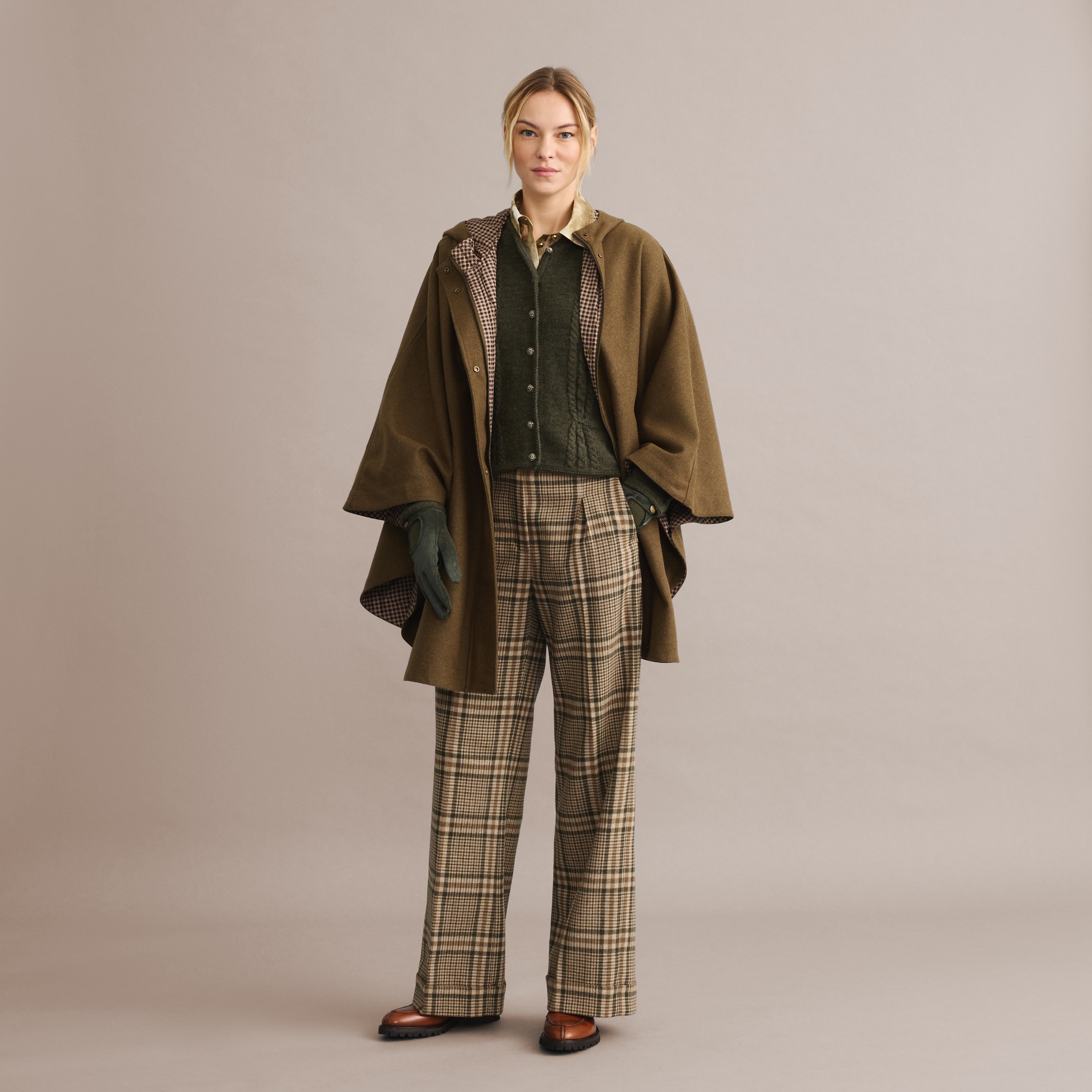 Capa de Lã de Mulher Verde-3