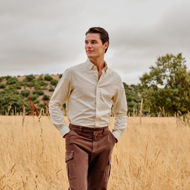 Imagem 0 de Camisa de Homem aos Quadrados Grandes com Fundo Claro