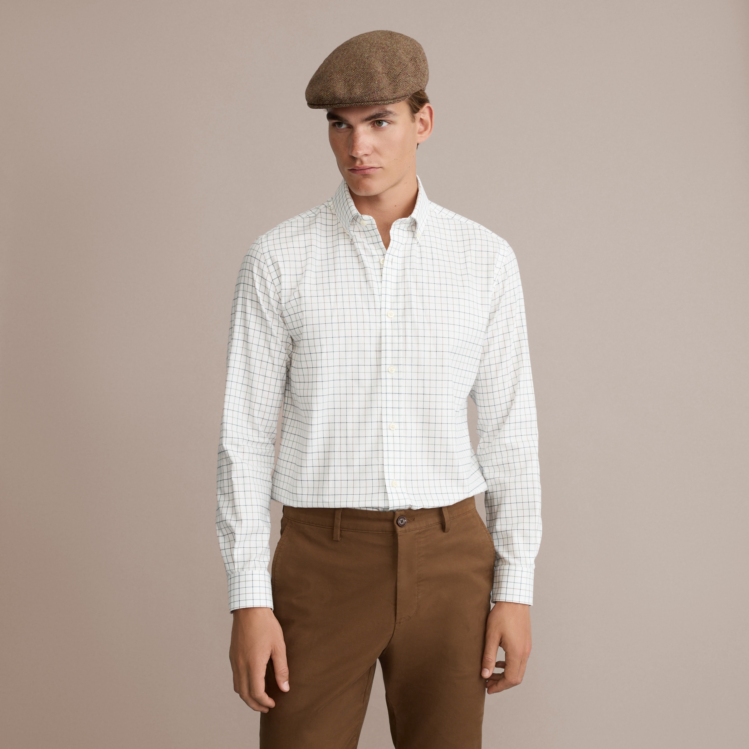 Camisa de Homem aos Quadrados Grandes com Fundo Claro Azul-2