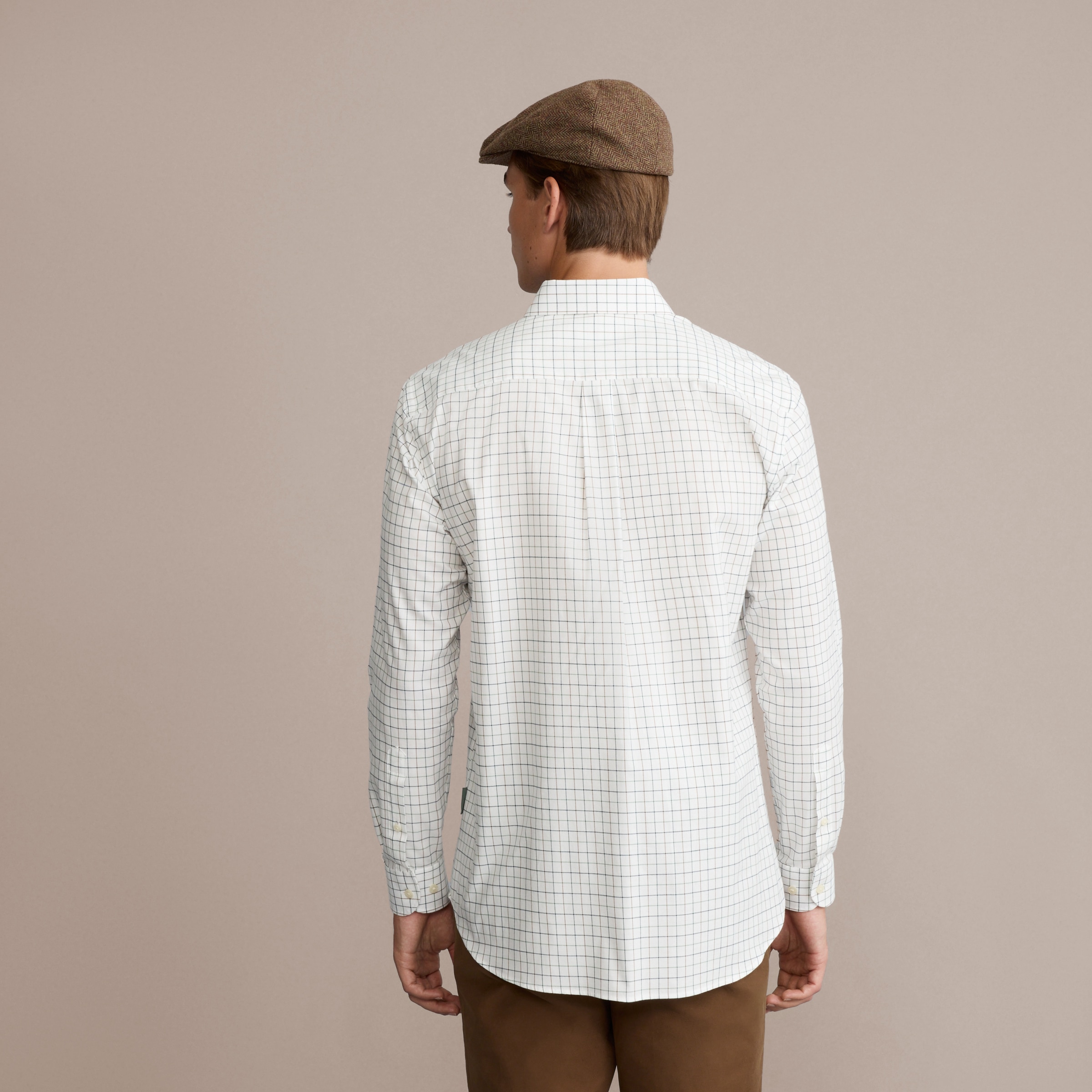 Camisa de Homem aos Quadrados Grandes com Fundo Claro Azul-4