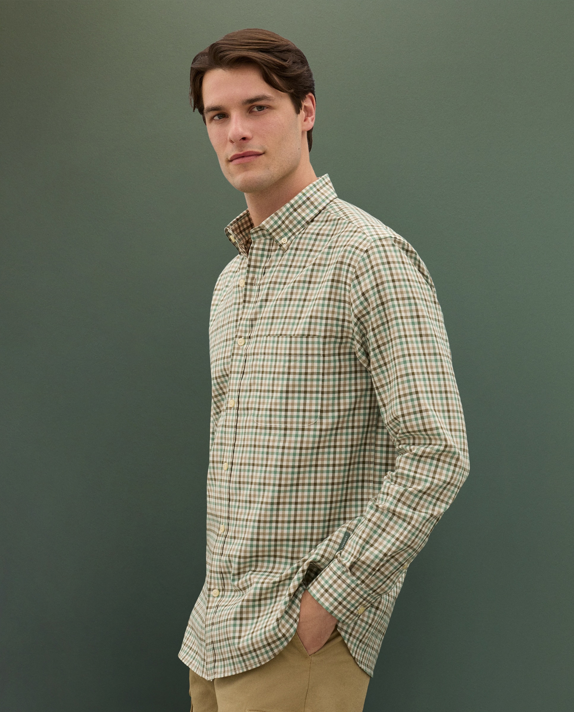 Verhunt - Camisa cuadro mediano botton down de hombre.