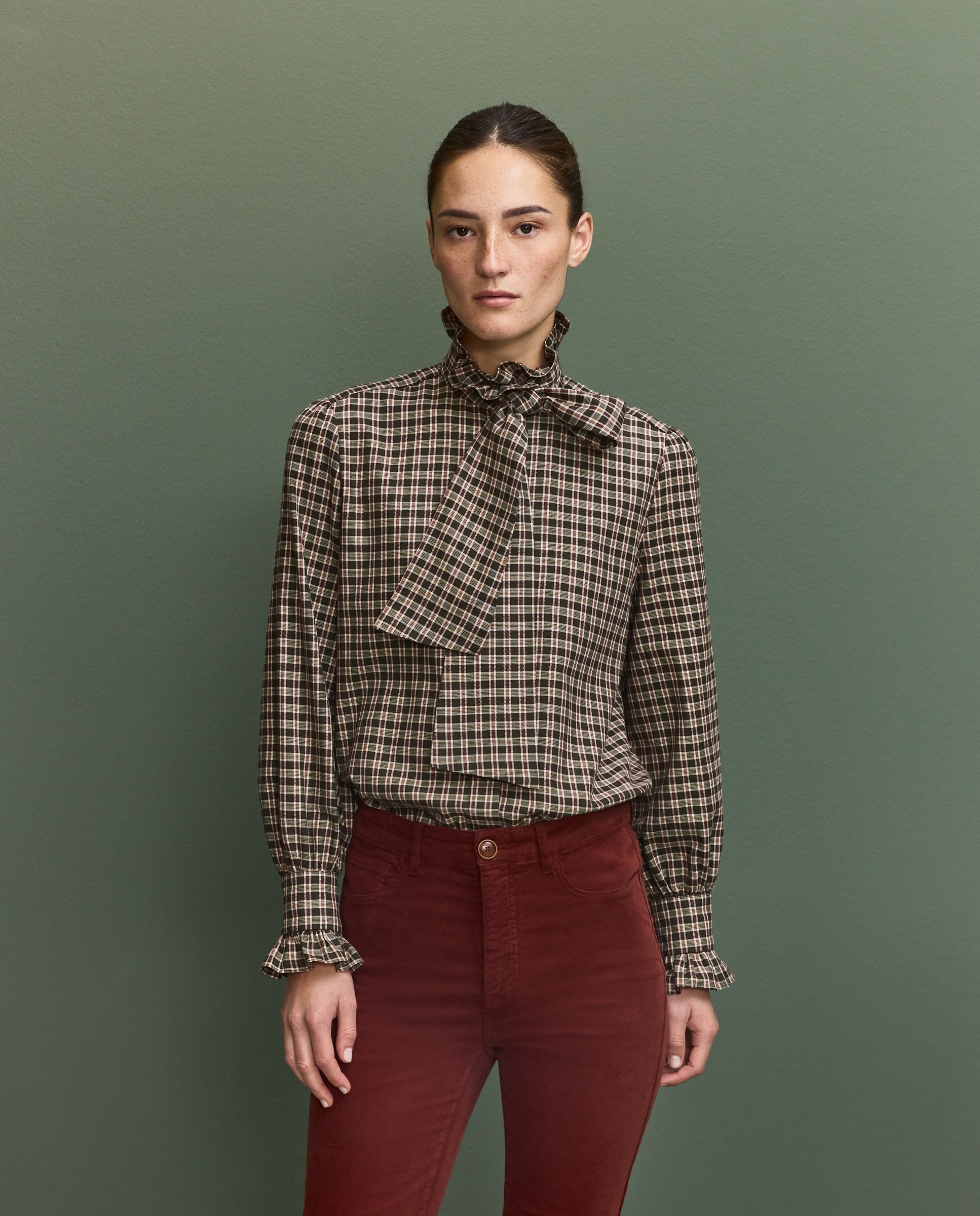 Imagem 0 de Camisa aos Quadrados de Mulher com Laço