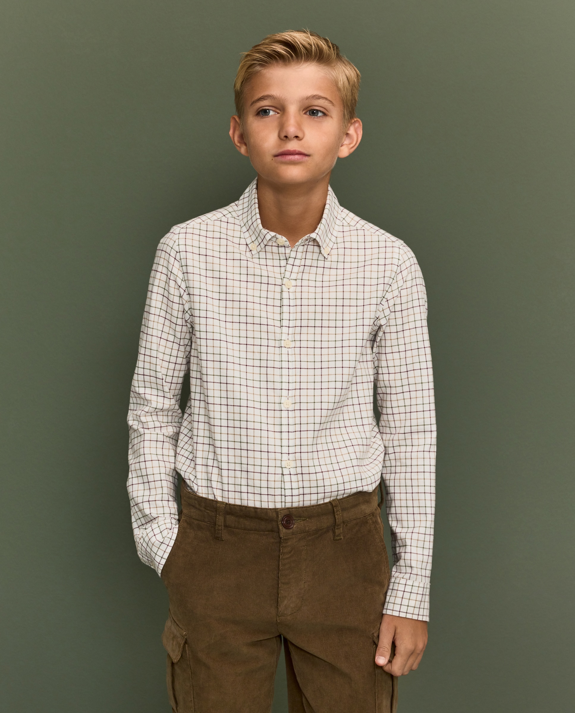 Imagen 0 de Camisa básica niño Granate