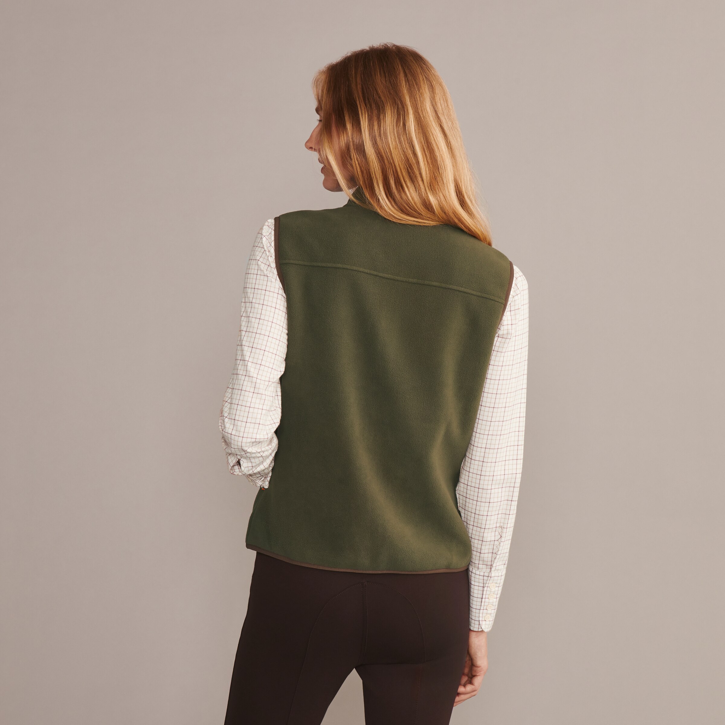 Colete Básico de Mulher com Forro Polar Verde-7