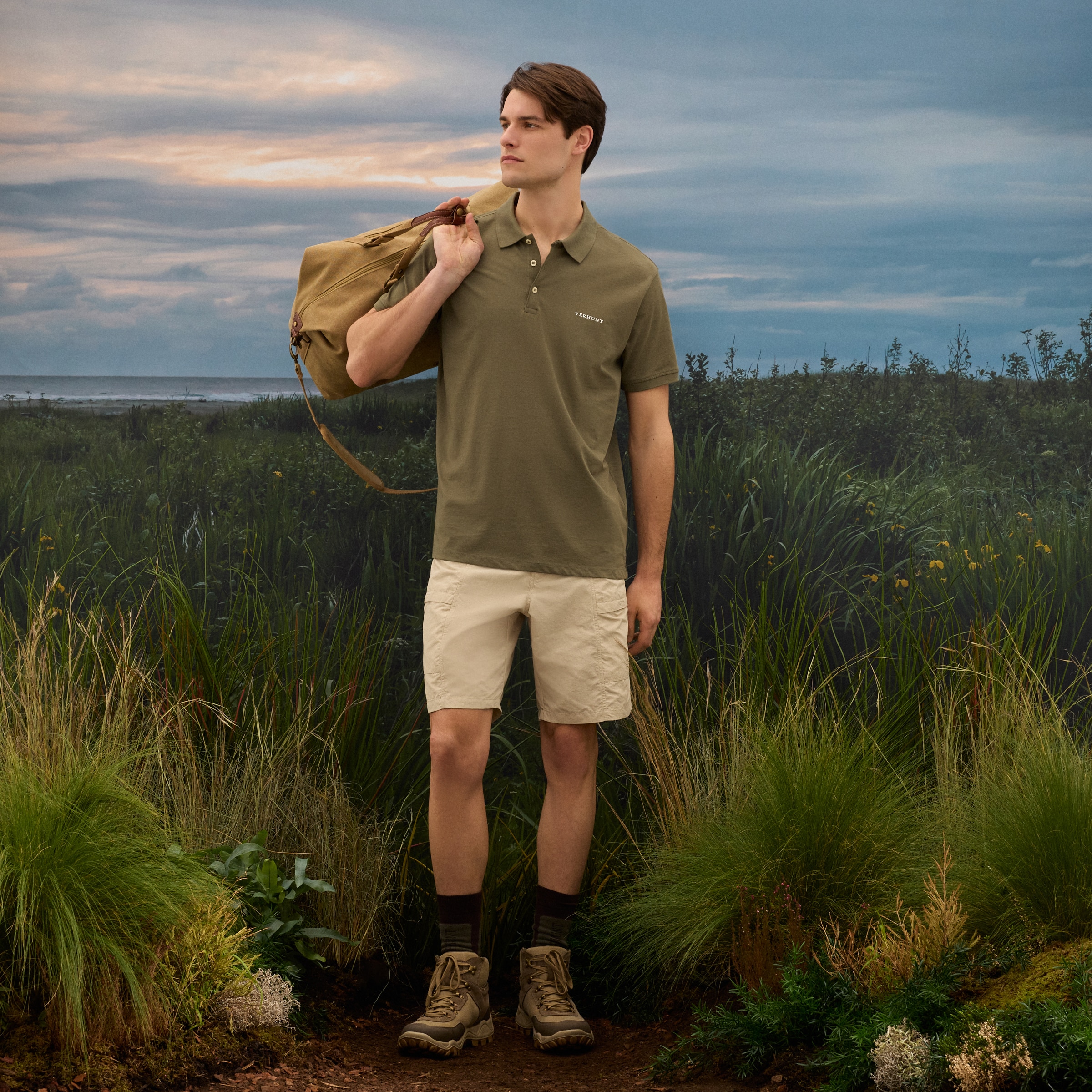 Bermudas de homem Bege-1