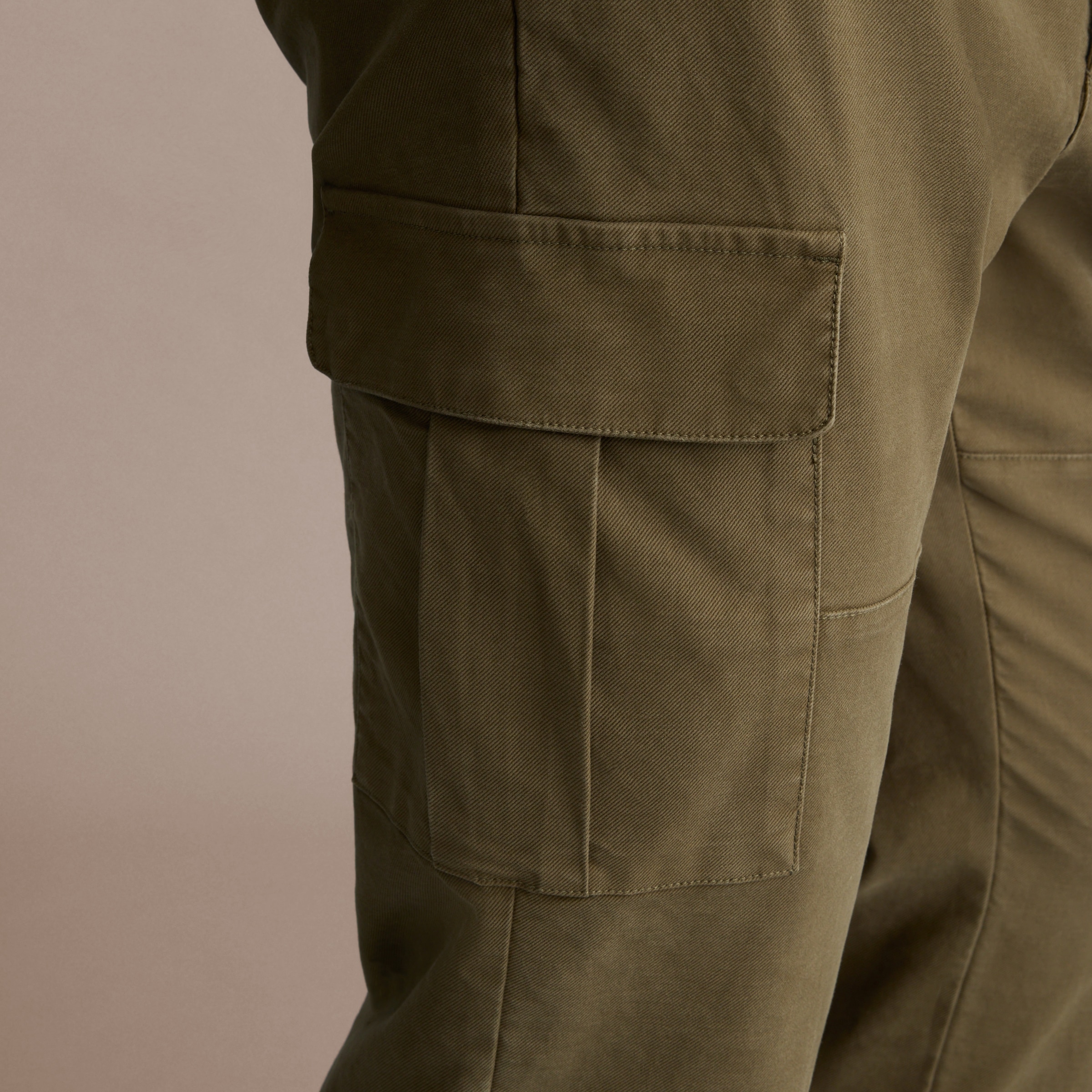 Imagen 5 de Pantalón hombre cargo algodón - Verde Verde