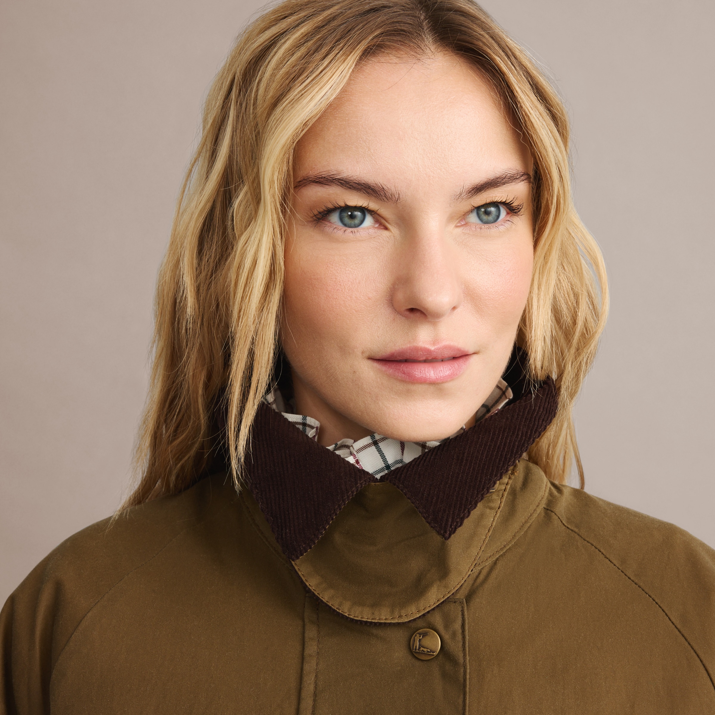 Sobretudo Comprido Encerado de Mulher Castanho-4