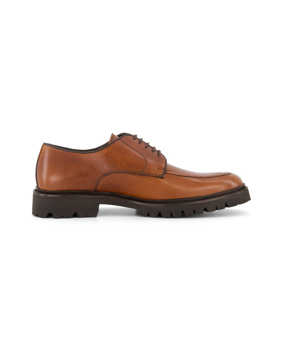 Imagem 0 de Sapatos de Campo de Homem com Atacadores em Pele e Sola Vibram
