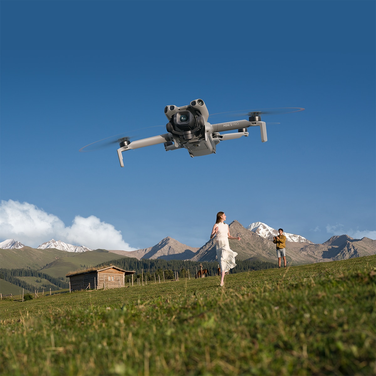 Dron DJI Mini 5 Pro Fly More Combo (DJI RC2) 7
