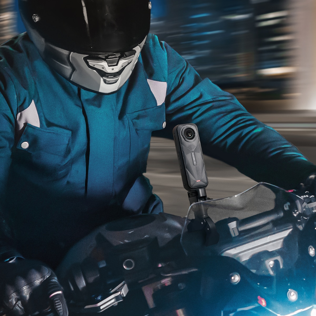 Cámara de acción Insta360 X5 Kit Estándar 10