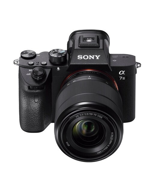 Sony Alpha 7 III. Cámara full frame con objetivo 28-70 mm f/3.5-5.6 OSS. (ILCE-7M3K)