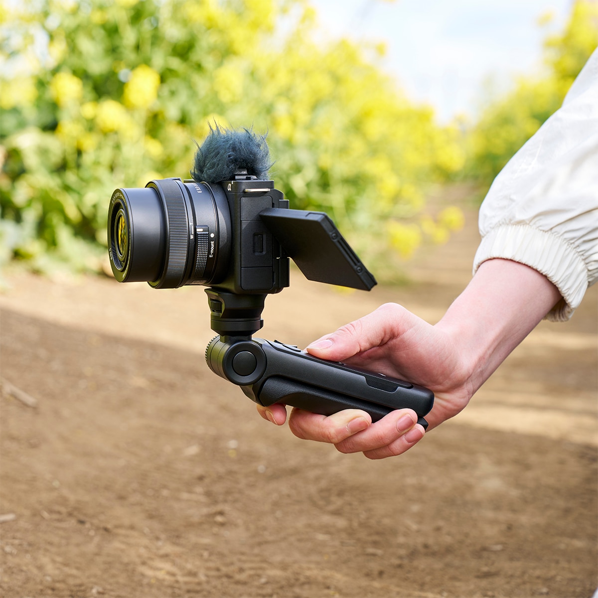 Câmara Sony ZV-E10K Vlogging Alpha, APS-C, Lente Zoom Motorizada 16-50mm F/3.5-5.6 II Preto-5