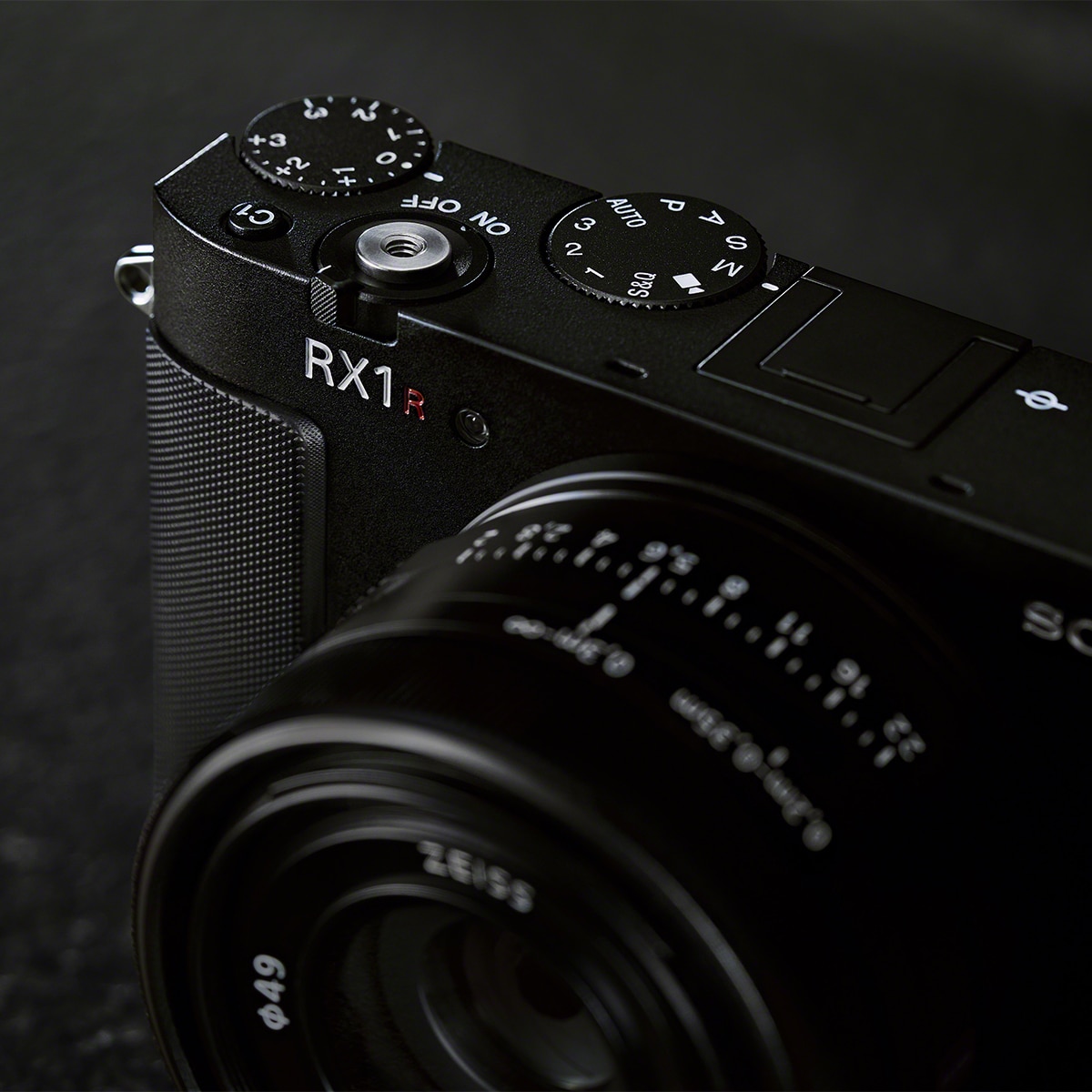 Sony RX1R III. Cámara compacta full frame con objetivo fijo, 61 MP, reconocimiento de sujetos basado en IA y herramientas creativas (DSCRX1RM3B) Negro-9
