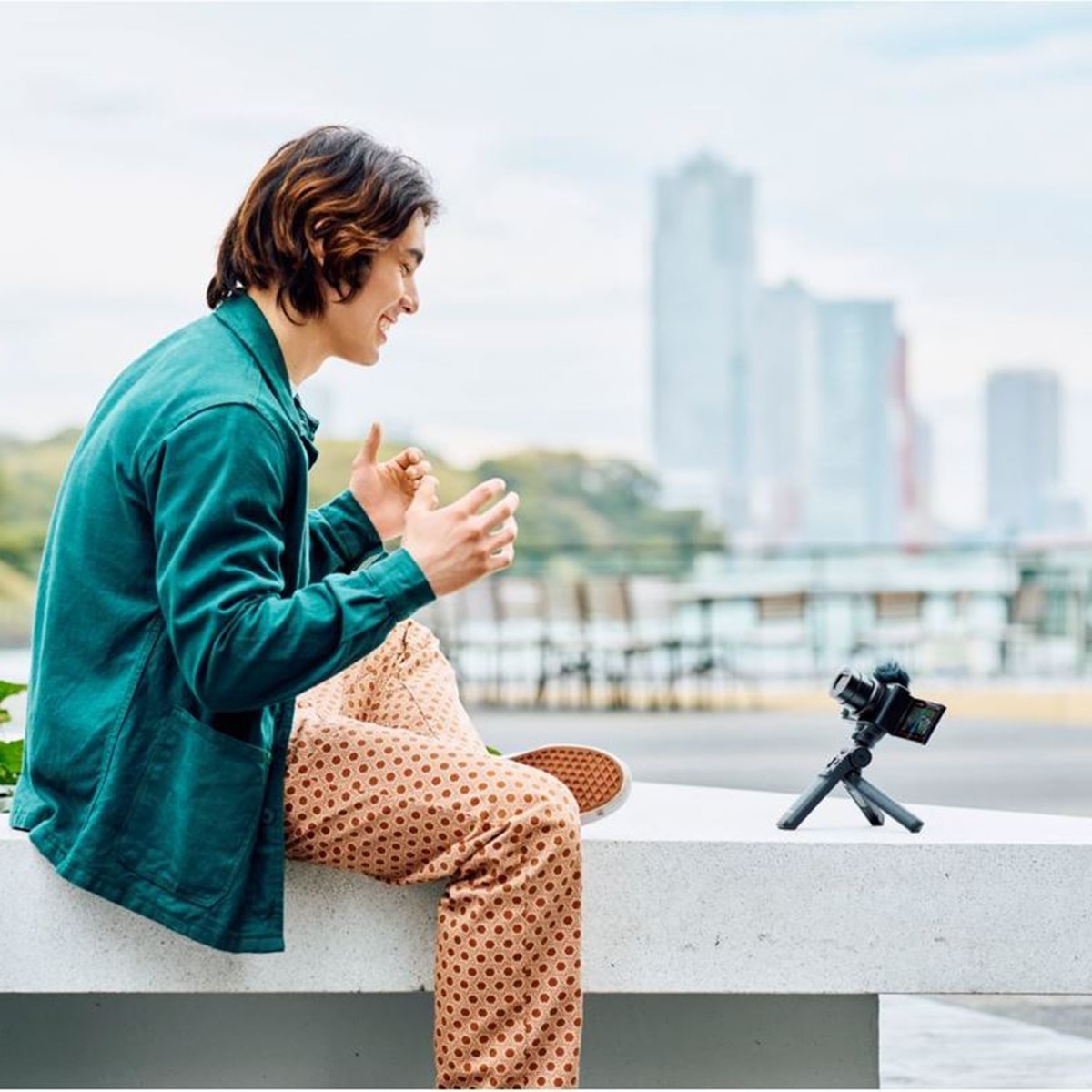 Kit cámara vlogging Sony ZV-1 II | Cámara digital con grip y batería Negro-10