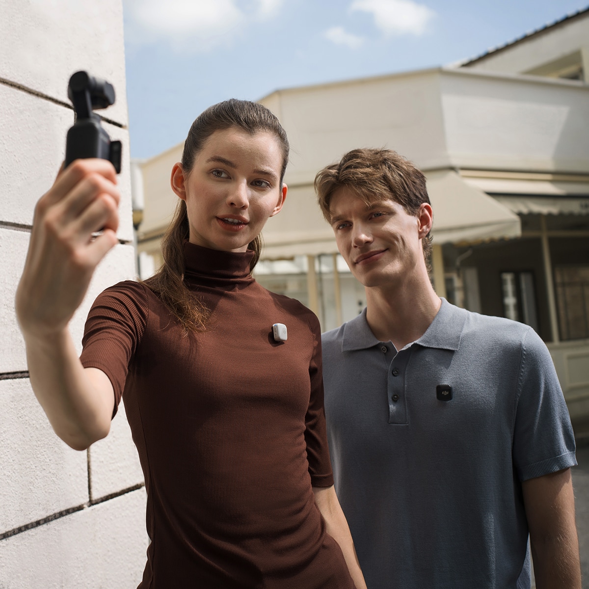 DJI Mic Mini (2Transmissores + 1 Receptor + Base de Carga) 9