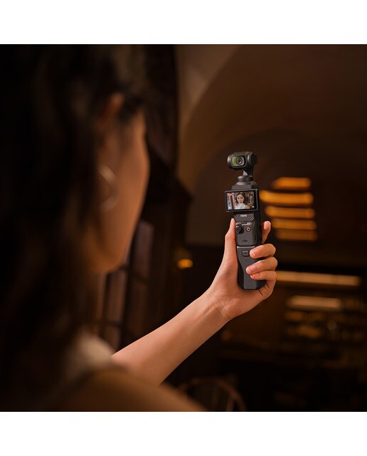 Câmara Portátil DJI Osmo Pocket 3 com Estabilizador Preto-8
