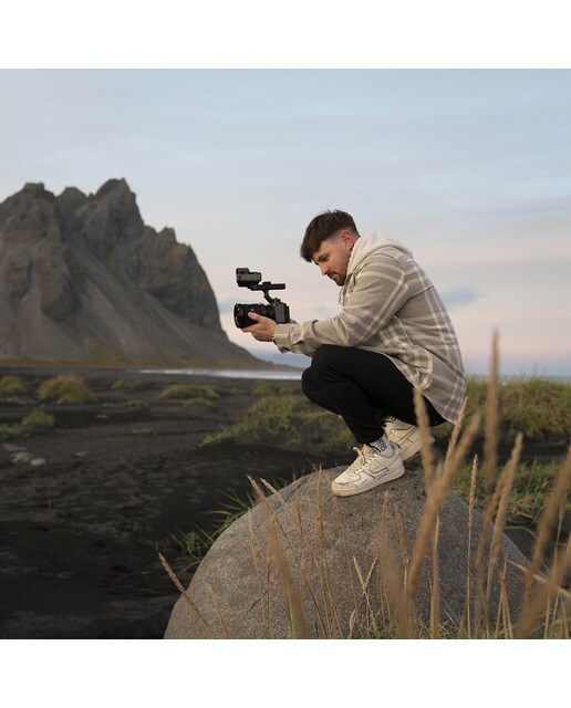 Videocámara Sony Cinemaline FX30 con XLR Grip - Negro Negro-7