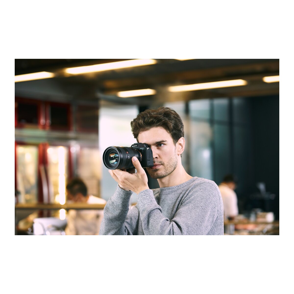 Sony Alpha 7SM III cámara Evil Full Frame cuerpo con sensor CMOS Exmor R con fotograma completo de 35 mm y vídeos en 4K (ILCE7SM3B.CEC) Negro-4