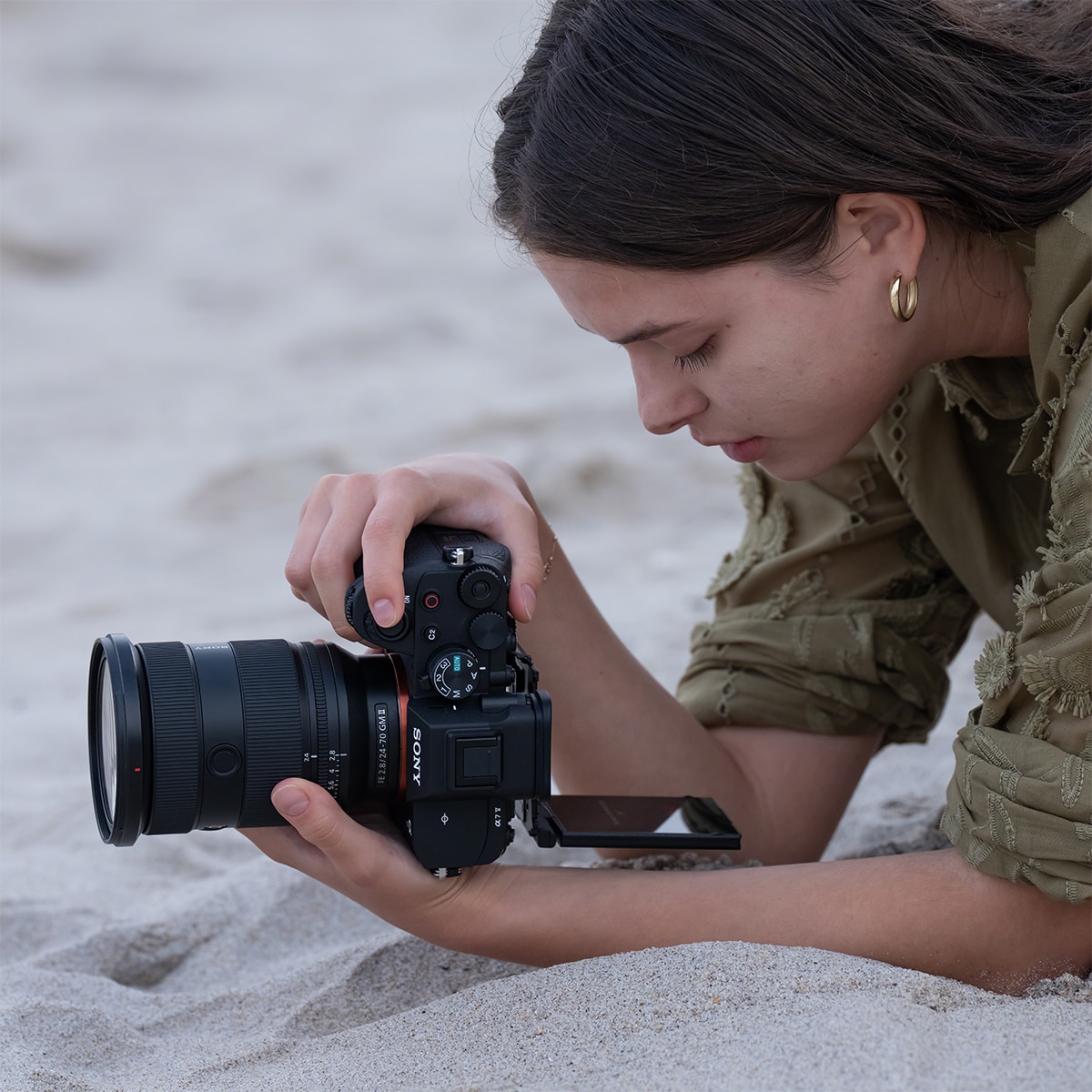 Sony Alpha 7M5 cámara mirrorless full-frame cuerpo con 33 MP, autoenfoque por inteligencia artificial y cámara de vídeo 4K 120p Negro-5