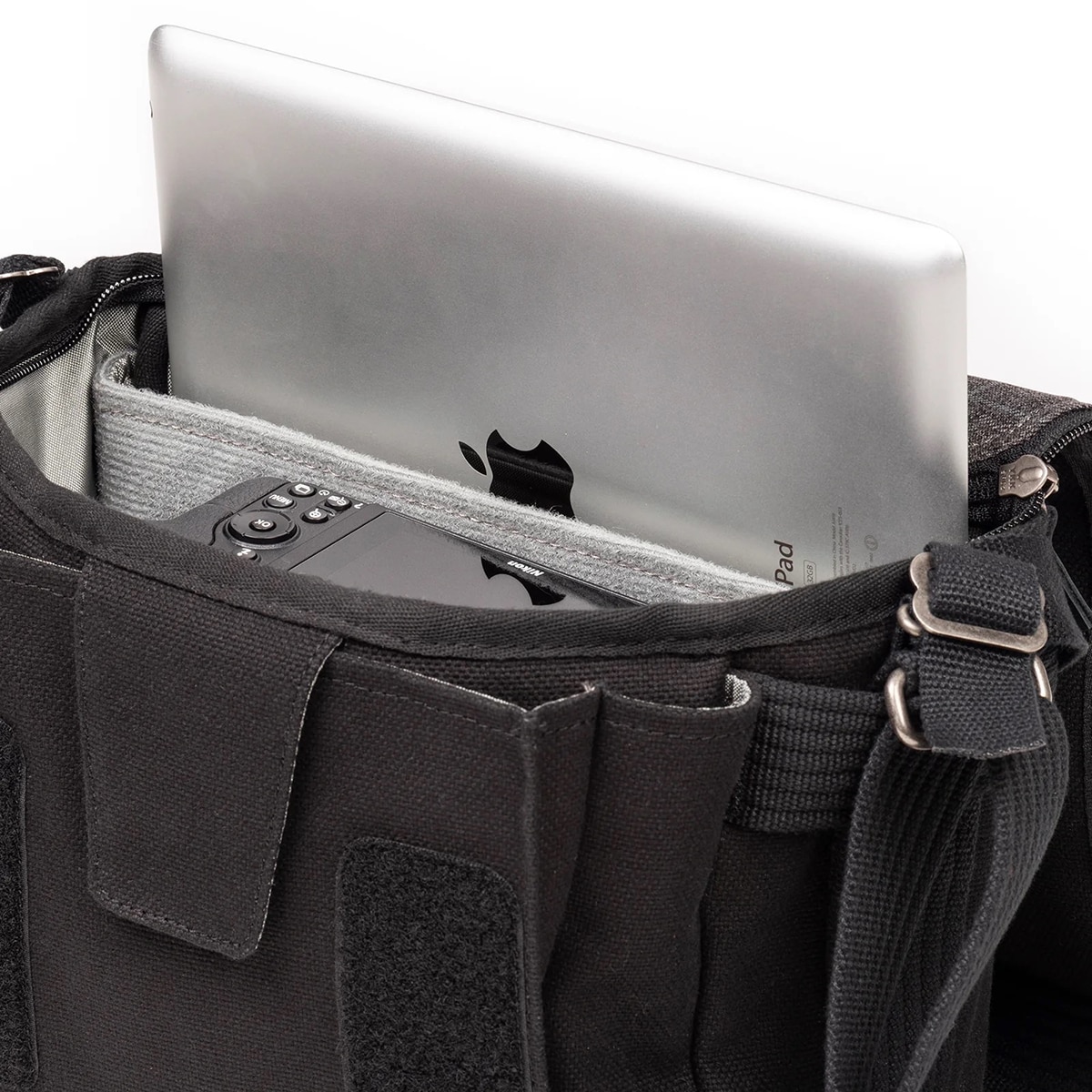 Bolso de hombro Think Tank Retrospective 5 V2.0 Negro-7