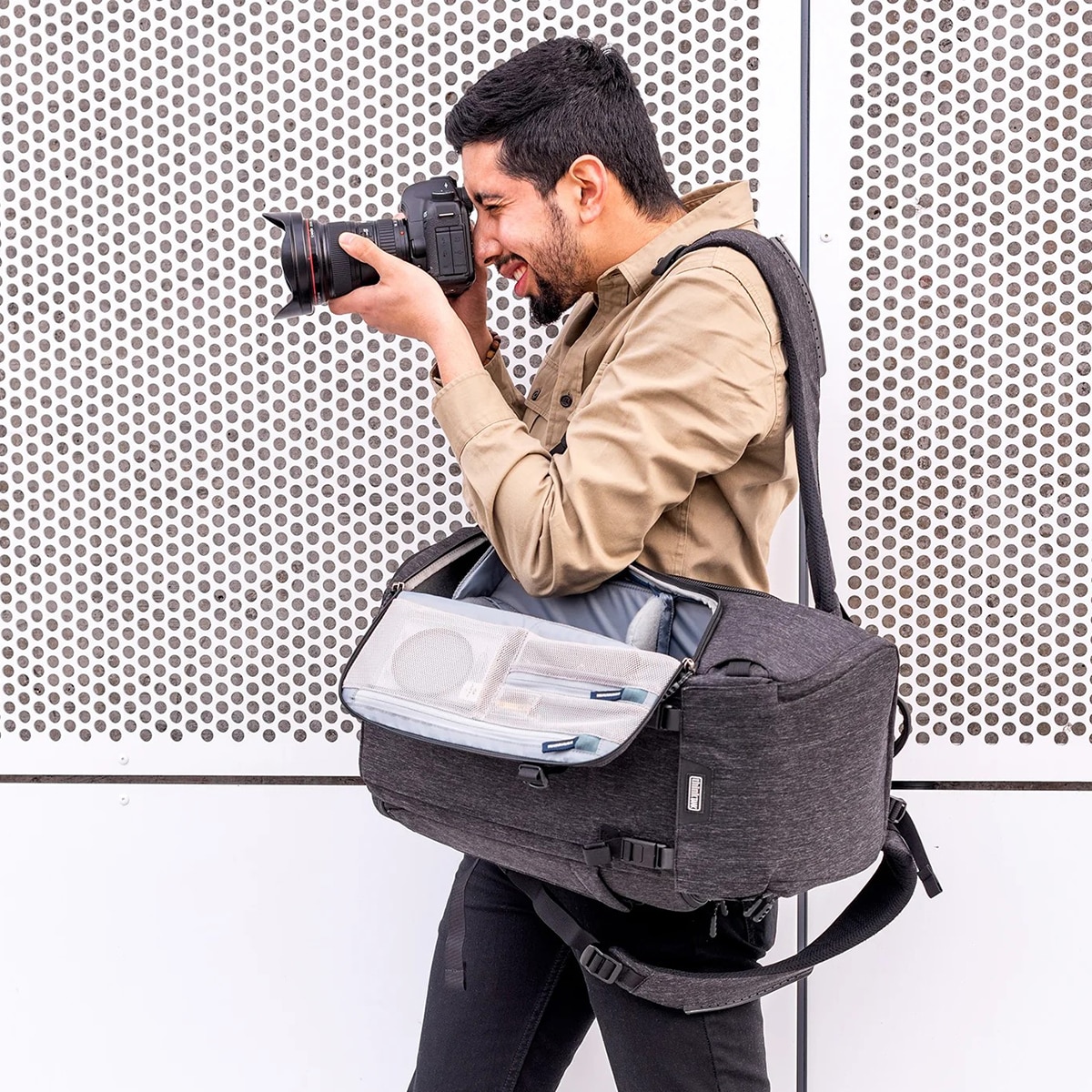 Mochila Think Tank Urban Access 13 Gris-15