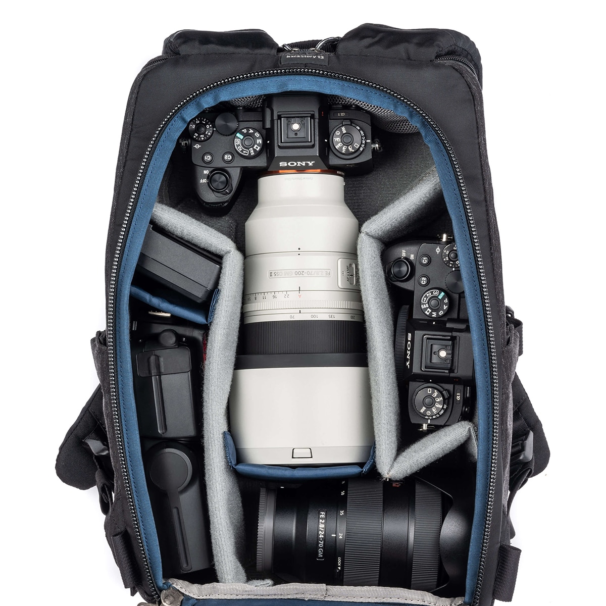 Mochila Think Tank BackStory 13 Gris-7