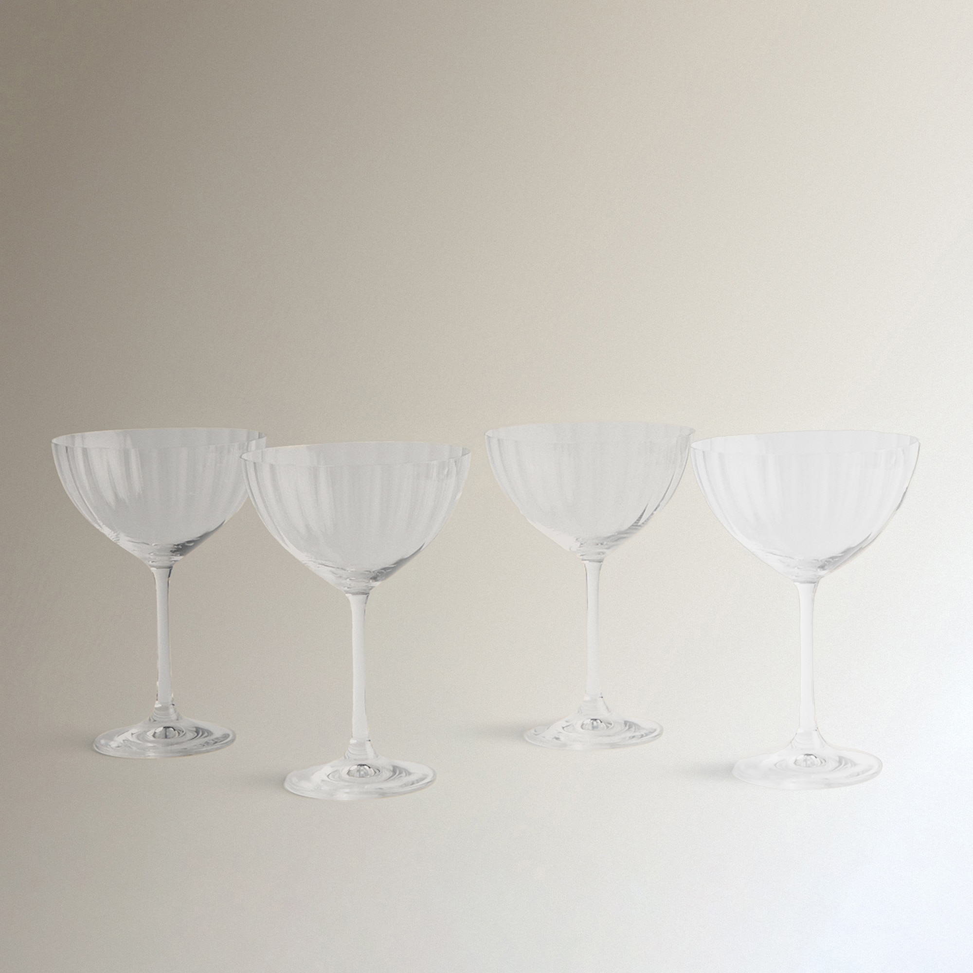 Conjunto de 4 Copos de Licor de Cristal Praga 2
