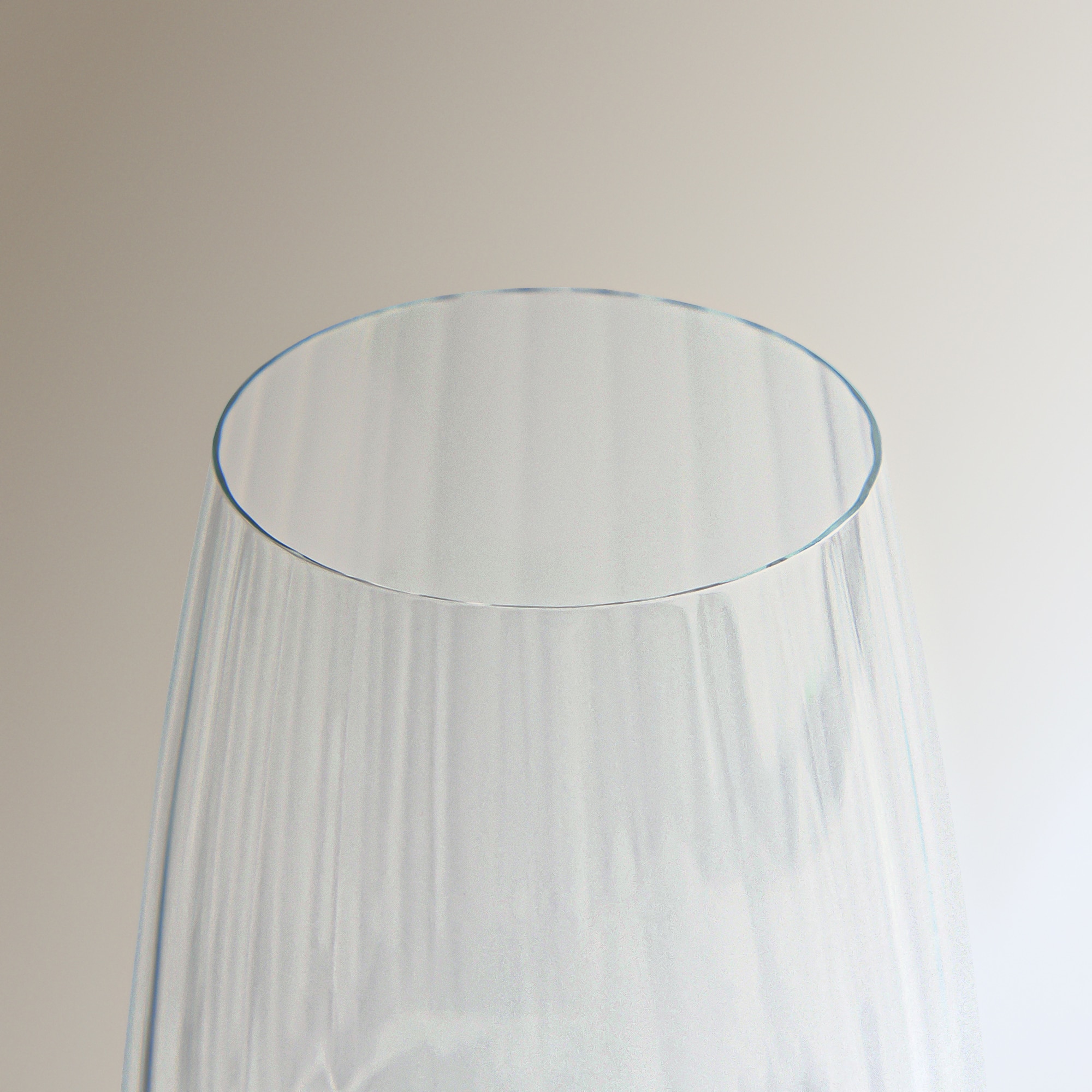 Conjunto de 4 Copos de Vinho de Cristal Praga 3