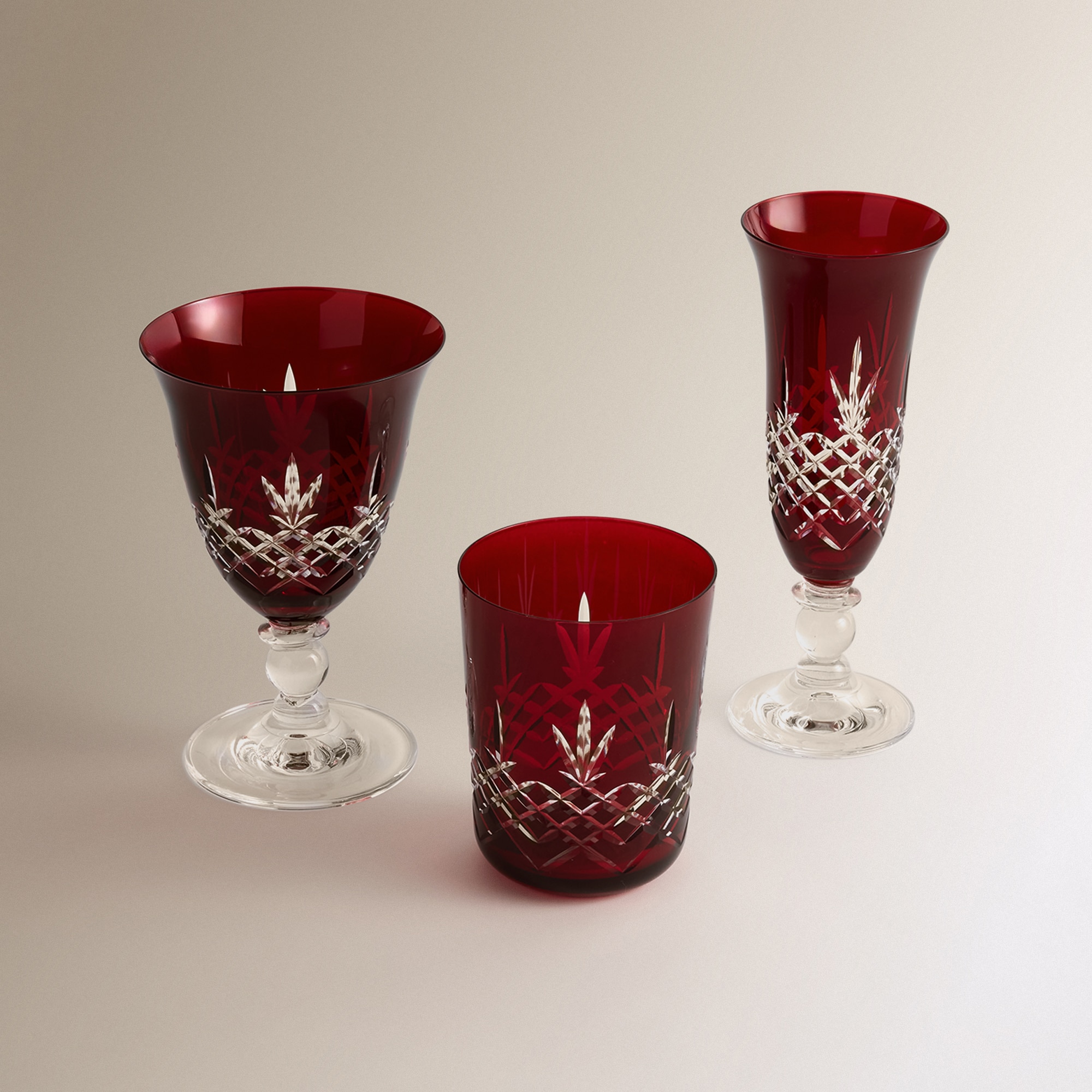 Copo de Água de Cristal Talhado Innsbruck Vermelho-4
