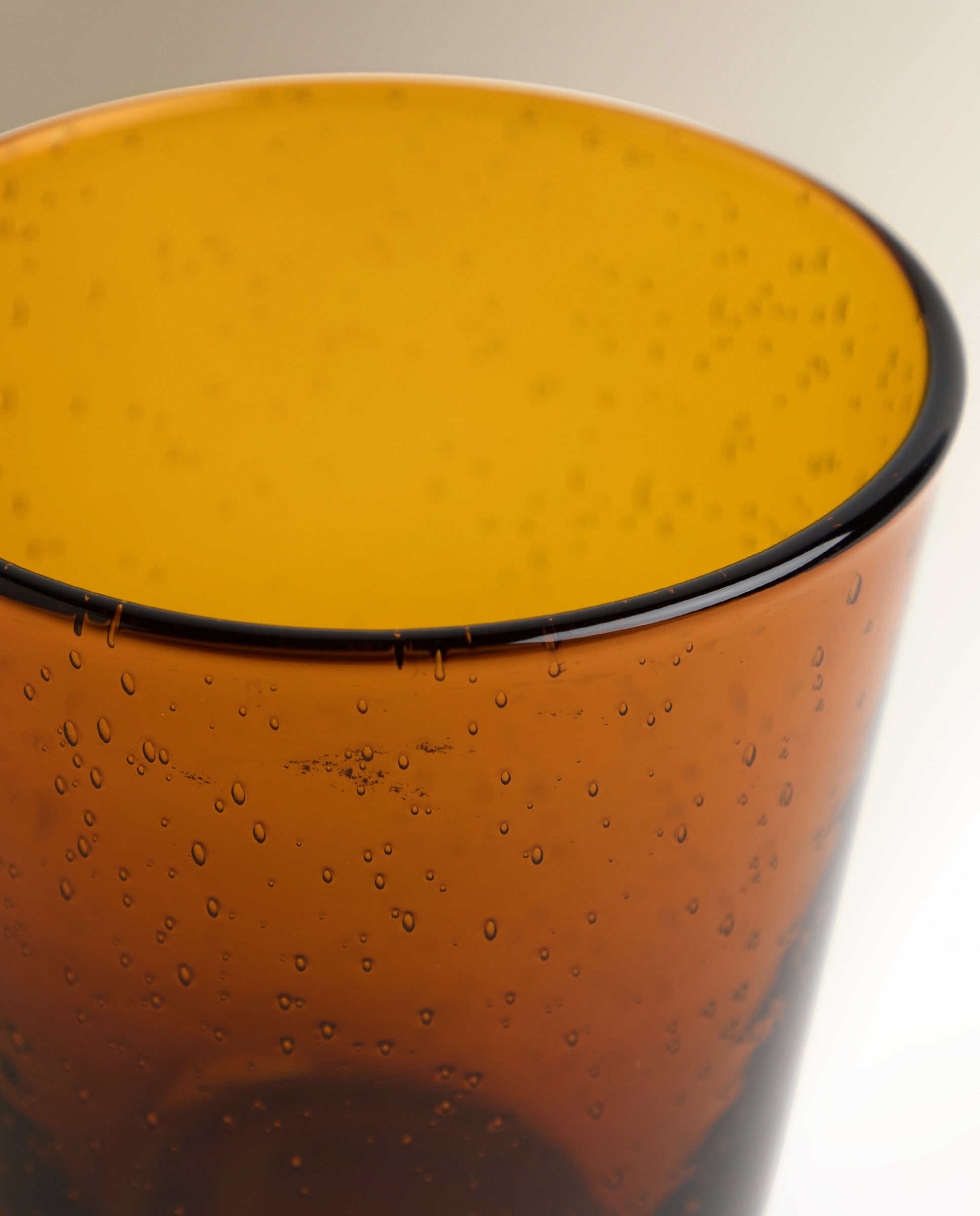 Copo de Água de Vidro Cónico Niza Âmbar-3