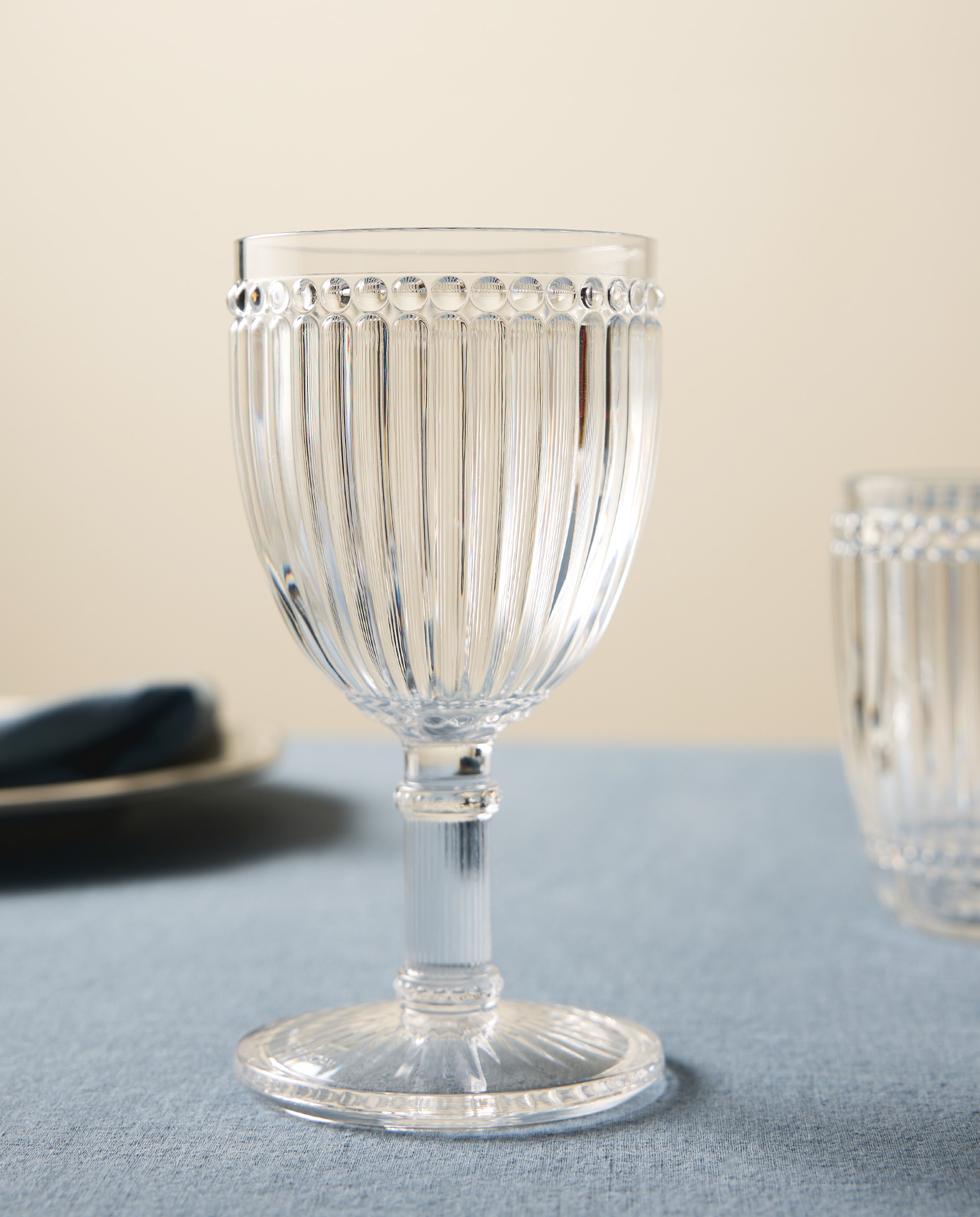 Copo de Vinho Lyon Transparente-1