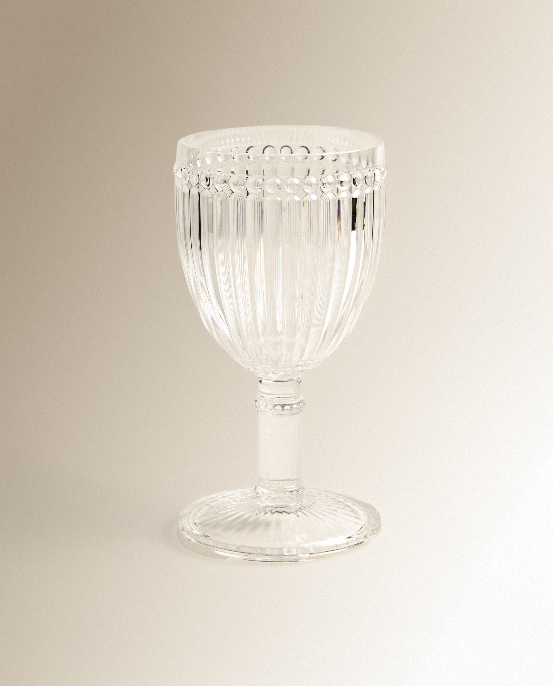 Copo de Vinho Lyon Transparente-2