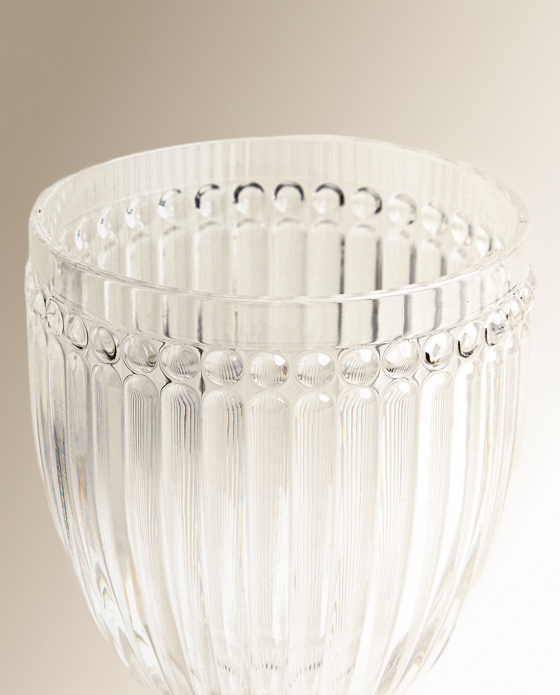 Copo de Vinho Lyon Transparente-3