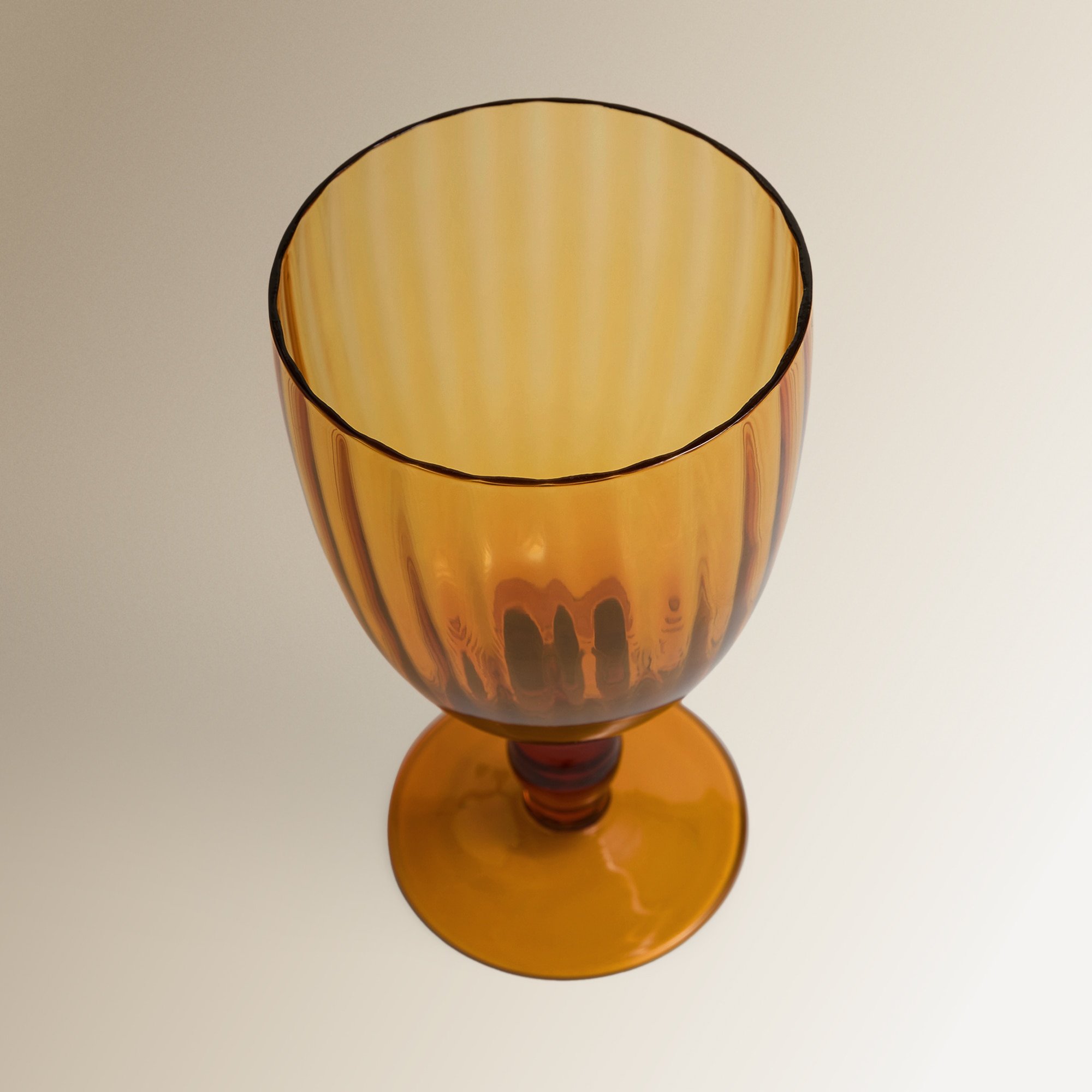 Copo de Vinho de Cristal Garda Âmbar-3