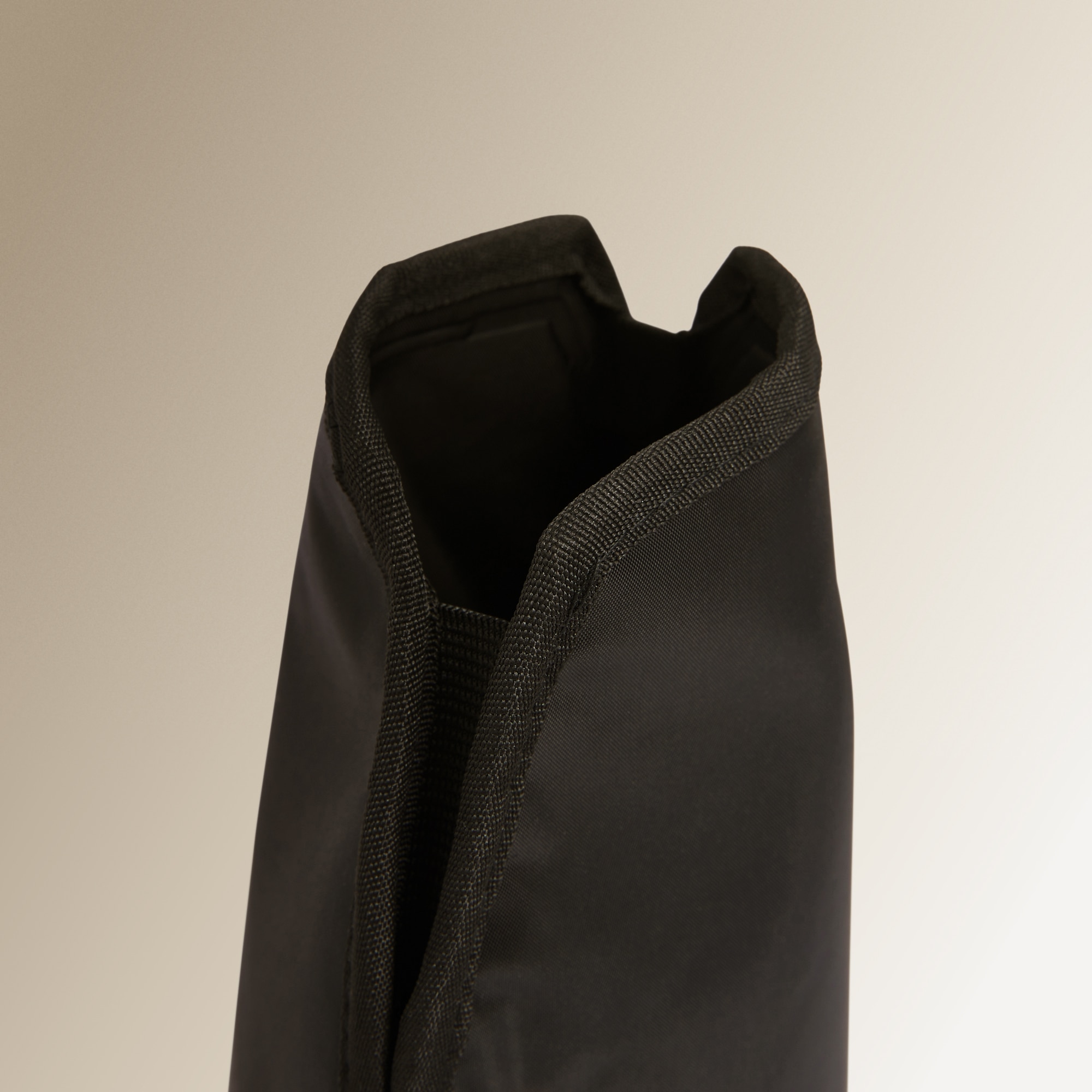 Capa refrigeradora Premium Pop Preto-2